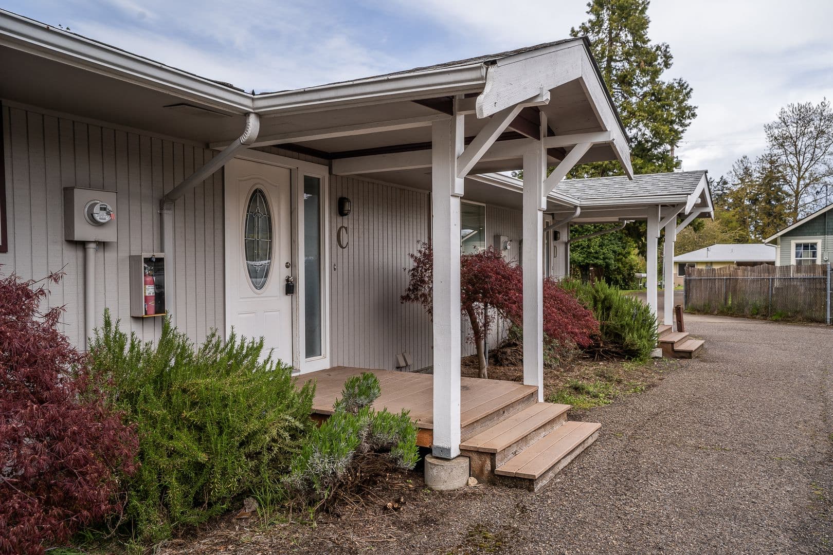 Albany Apartment: 340 Denver St. NE