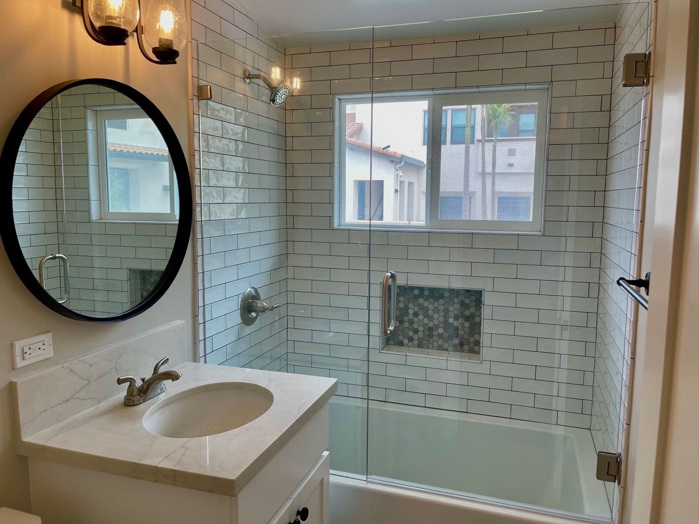 Carlsbad House: 3640 Harding Street