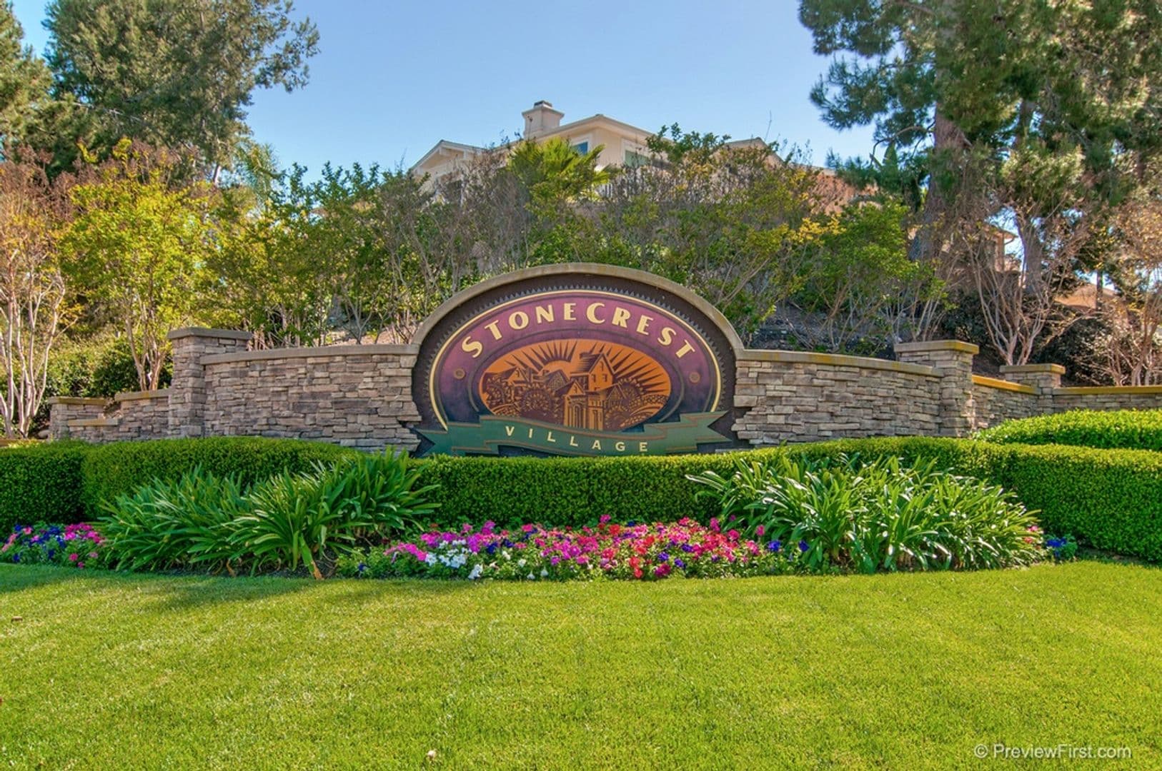 San Diego House: 2762 West Canyon Avenue