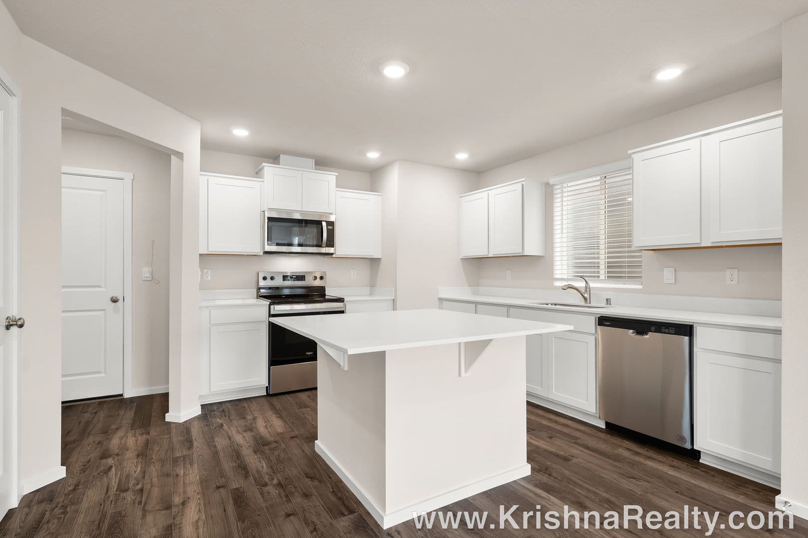 Vancouver House: 10226 NE 79th Ct
