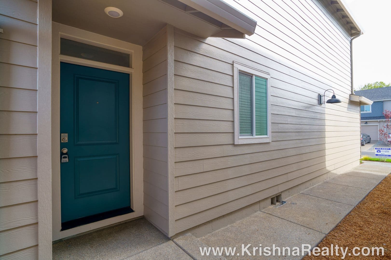 Vancouver House: 10226 NE 79th Ct