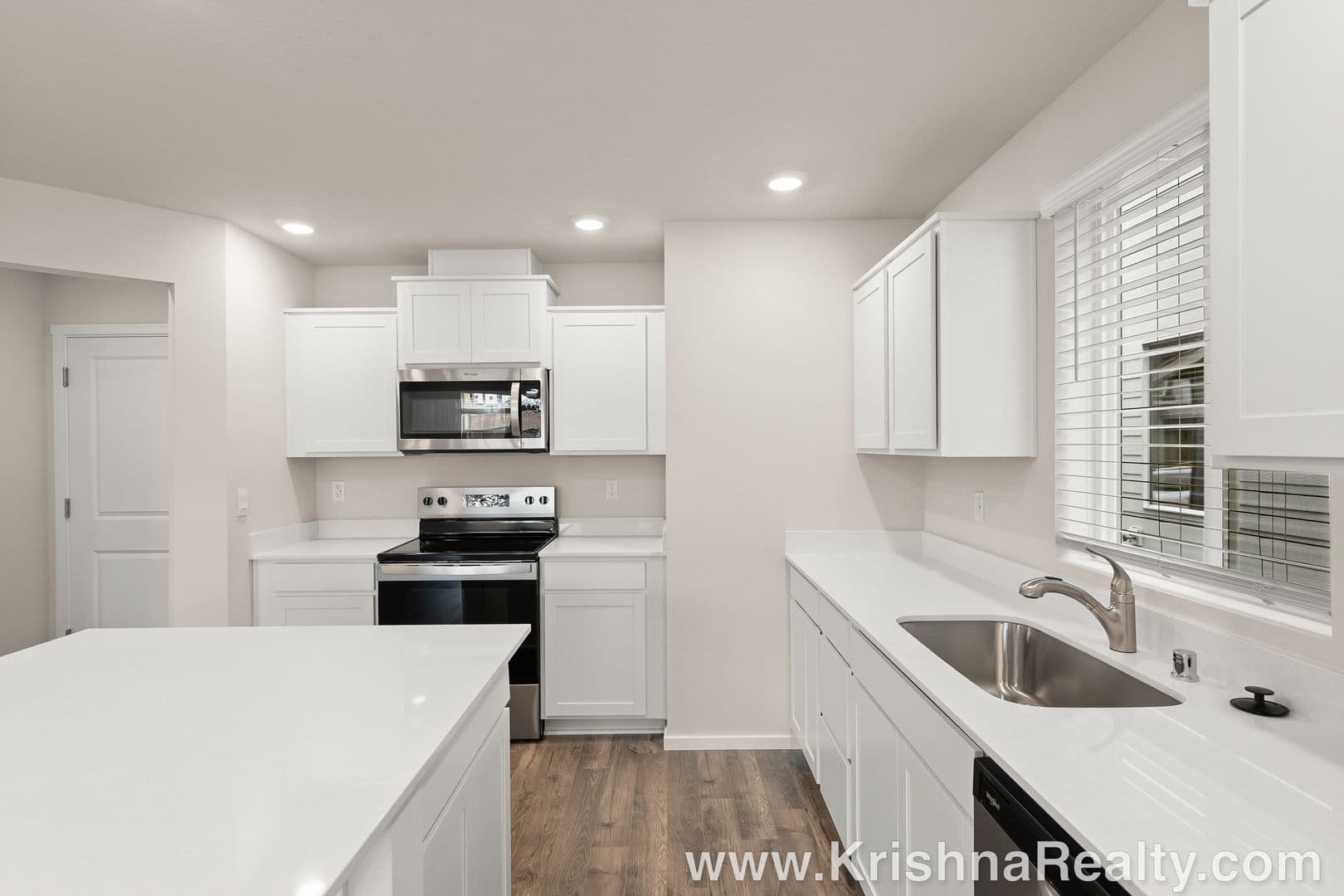 Vancouver House: 10206 NE 79th Ct