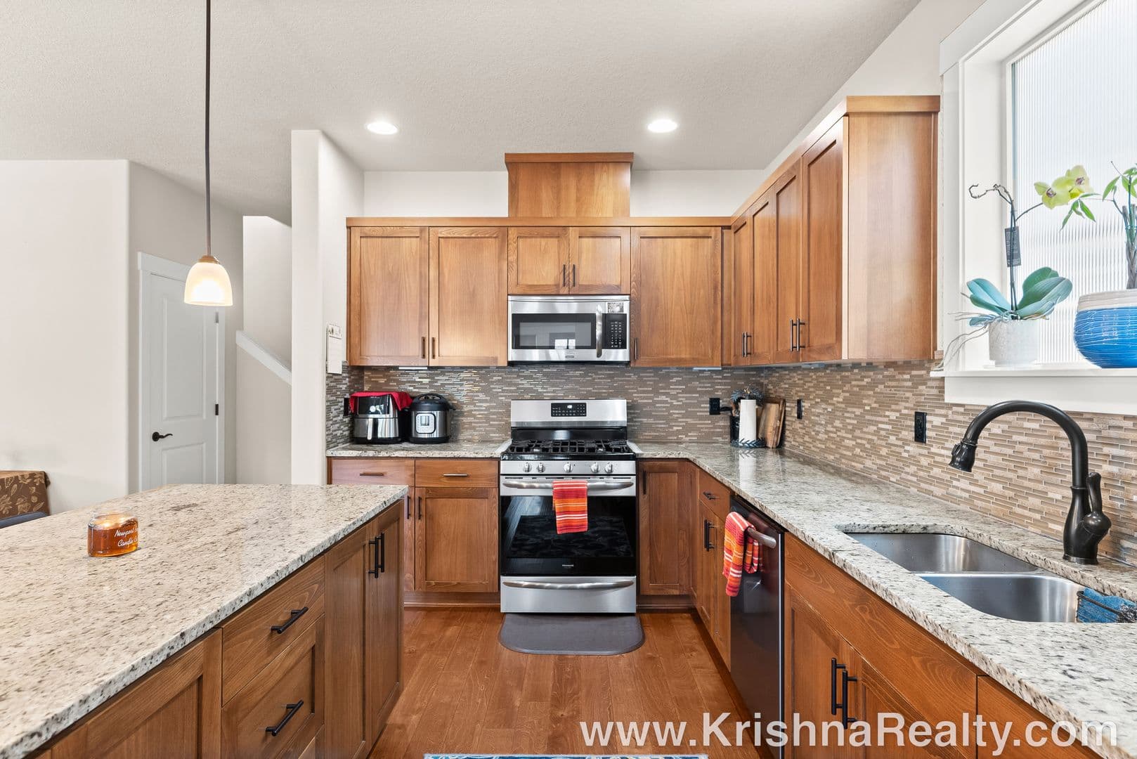 Portland House: 14791 NW Cosmos Street