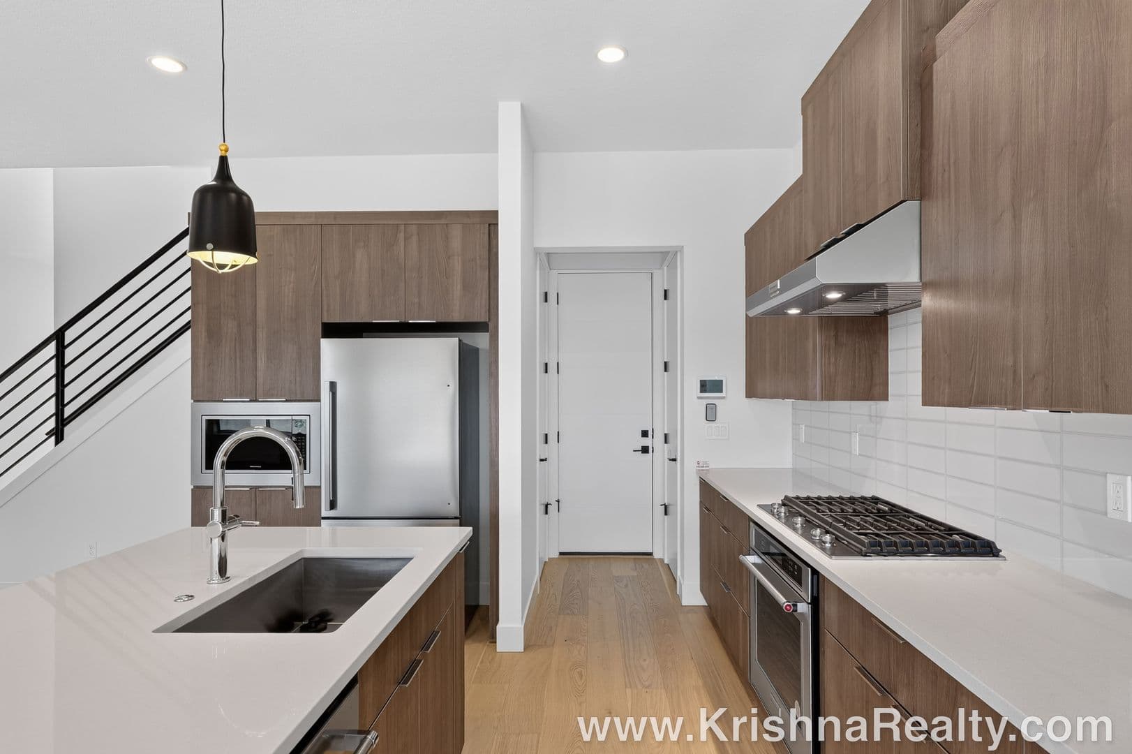 Portland House: 7802 NW 156th Terrace