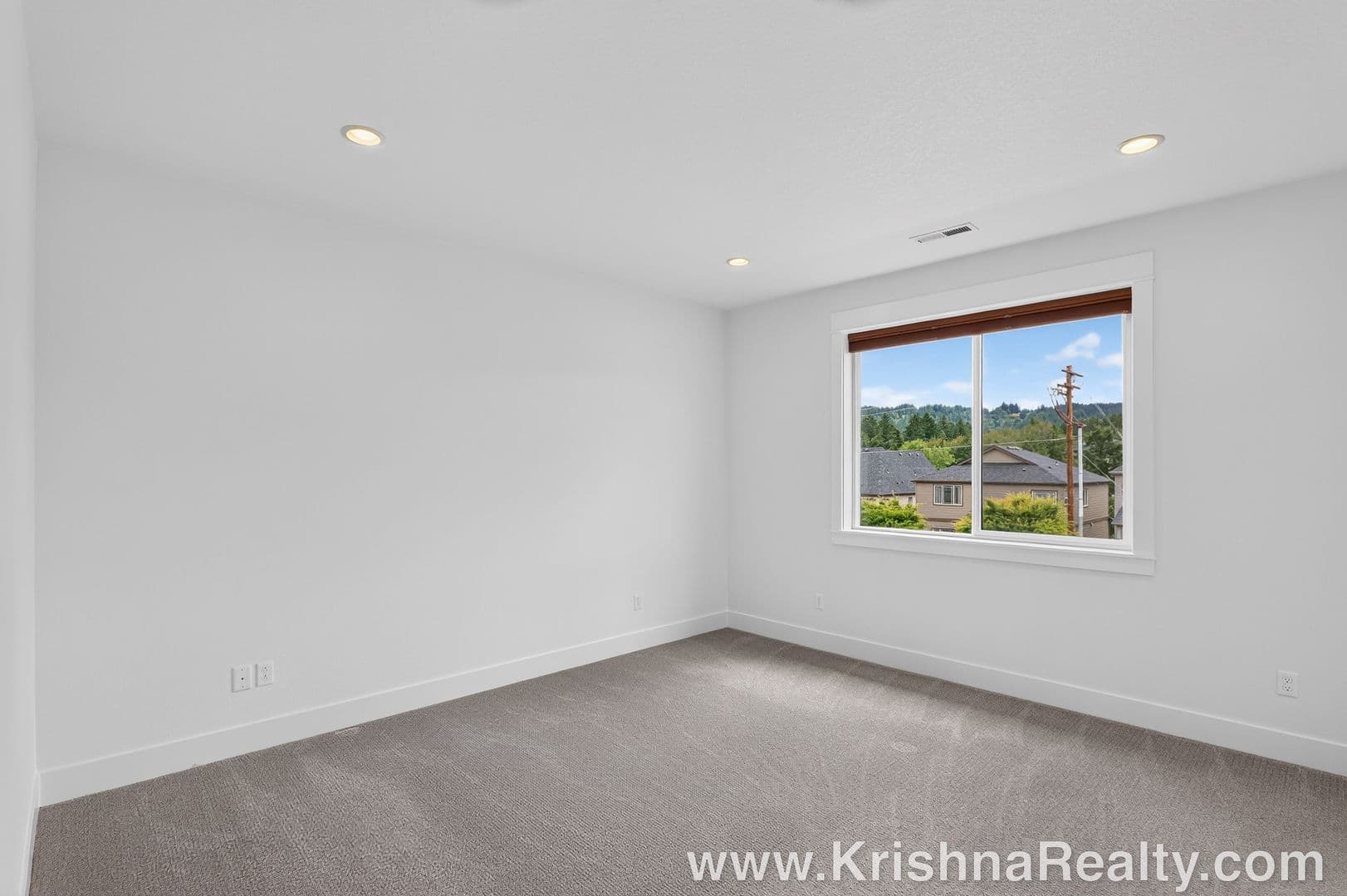 Portland House: 7802 NW 156th Terrace
