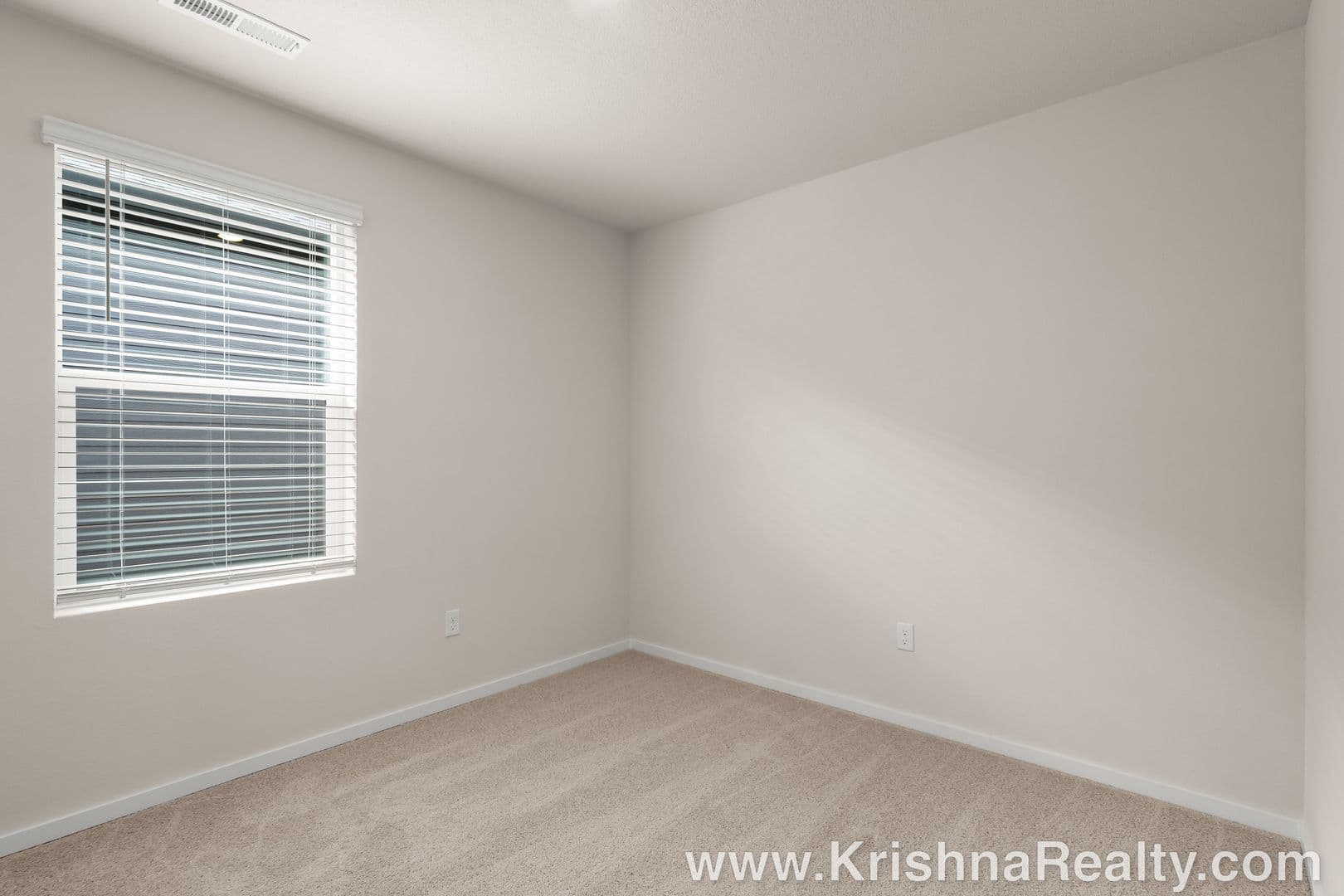Vancouver House: 10226 NE 79th Ct