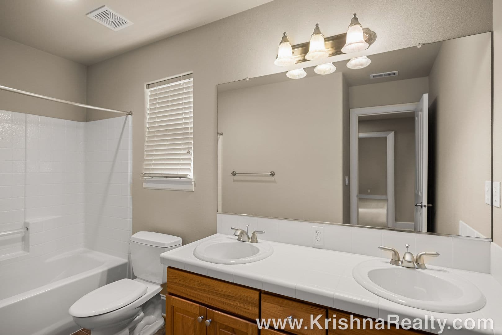 Portland House: 12834 NW Alsace Lane