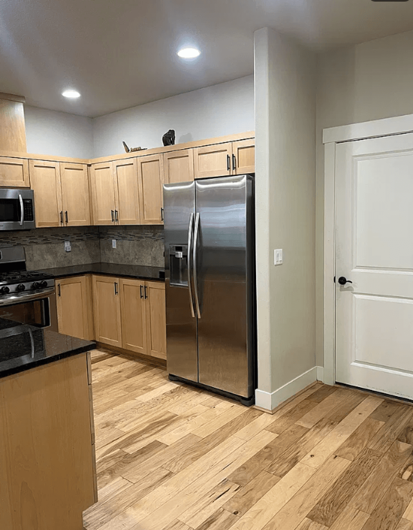 Portland House: 14954 NW Cosmos Street