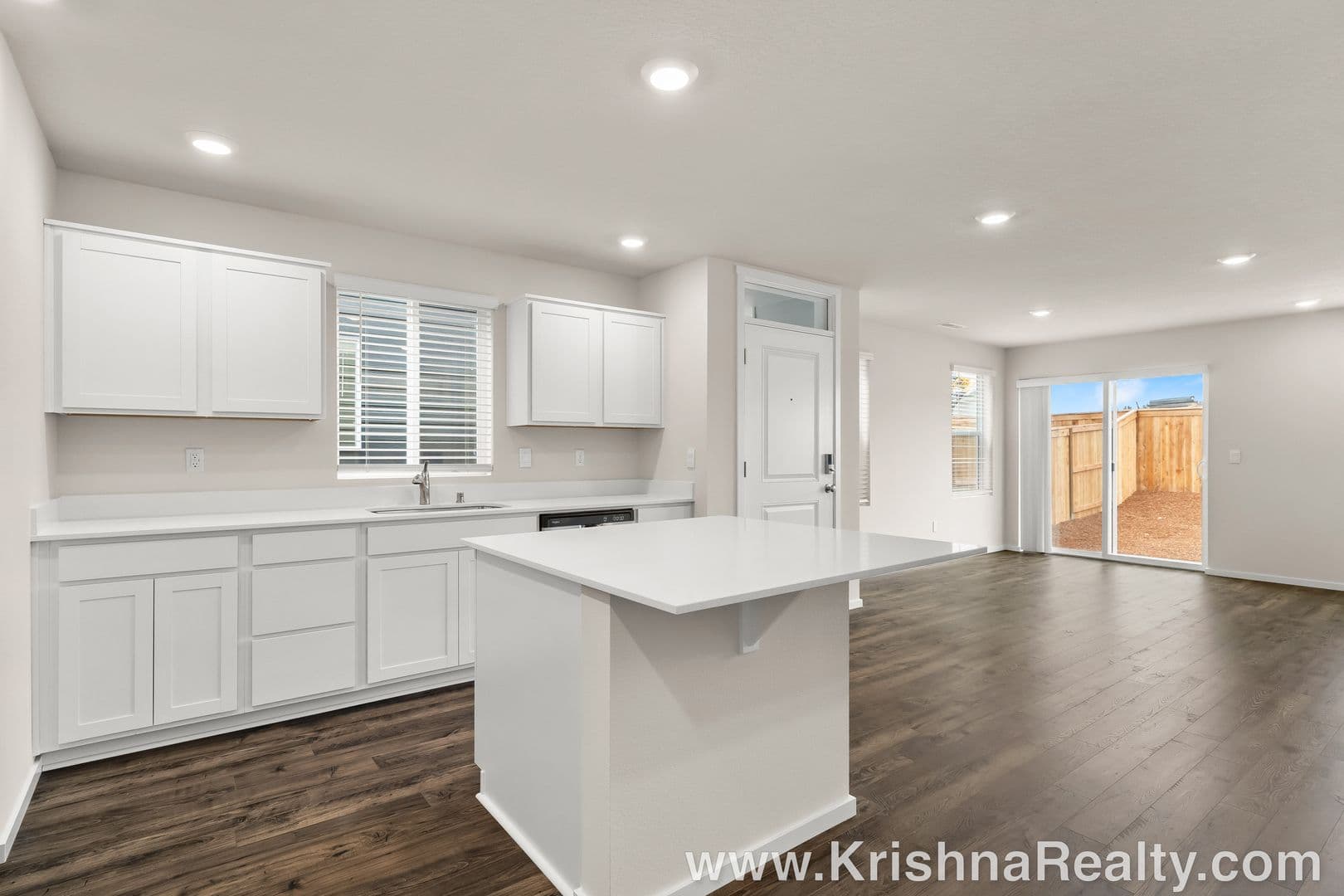 Vancouver House: 10226 NE 79th Ct
