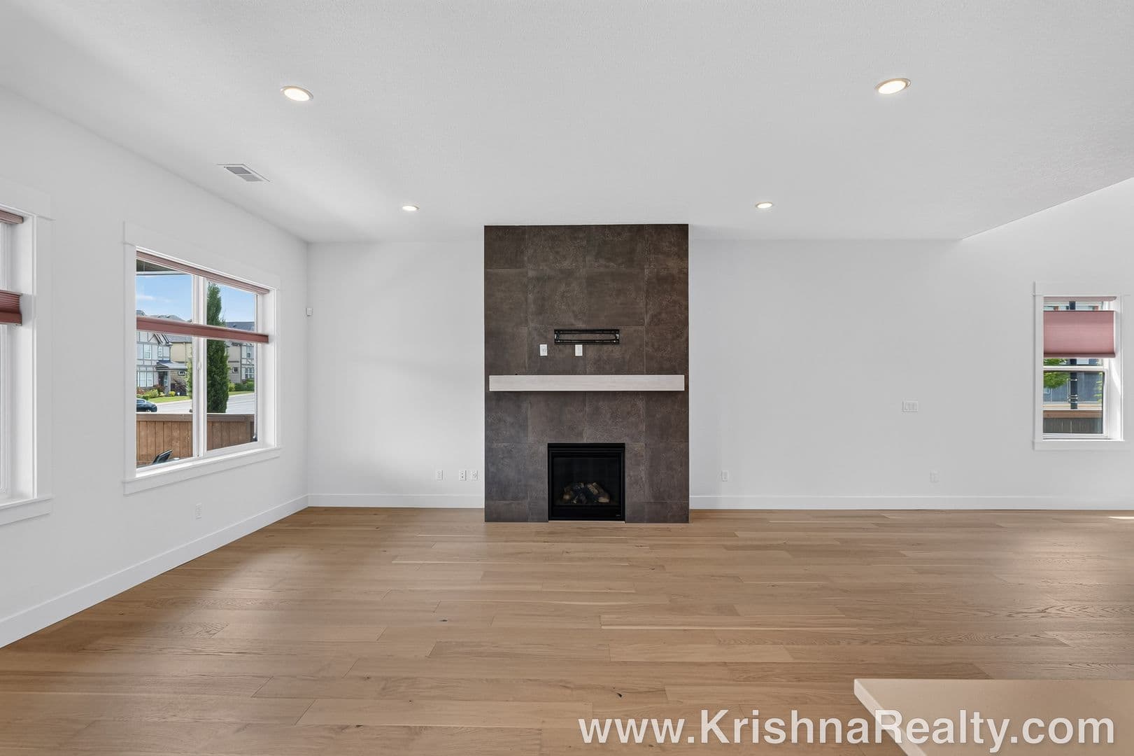 Portland House: 7802 NW 156th Terrace