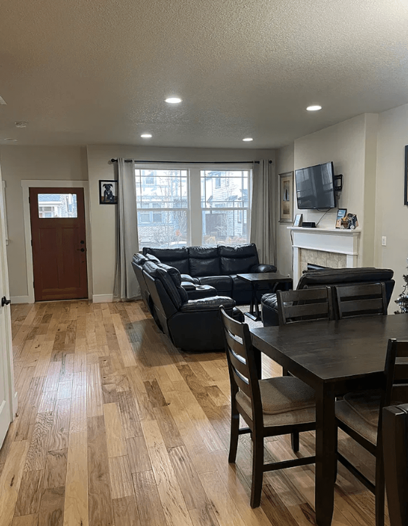 Portland House: 14954 NW Cosmos Street