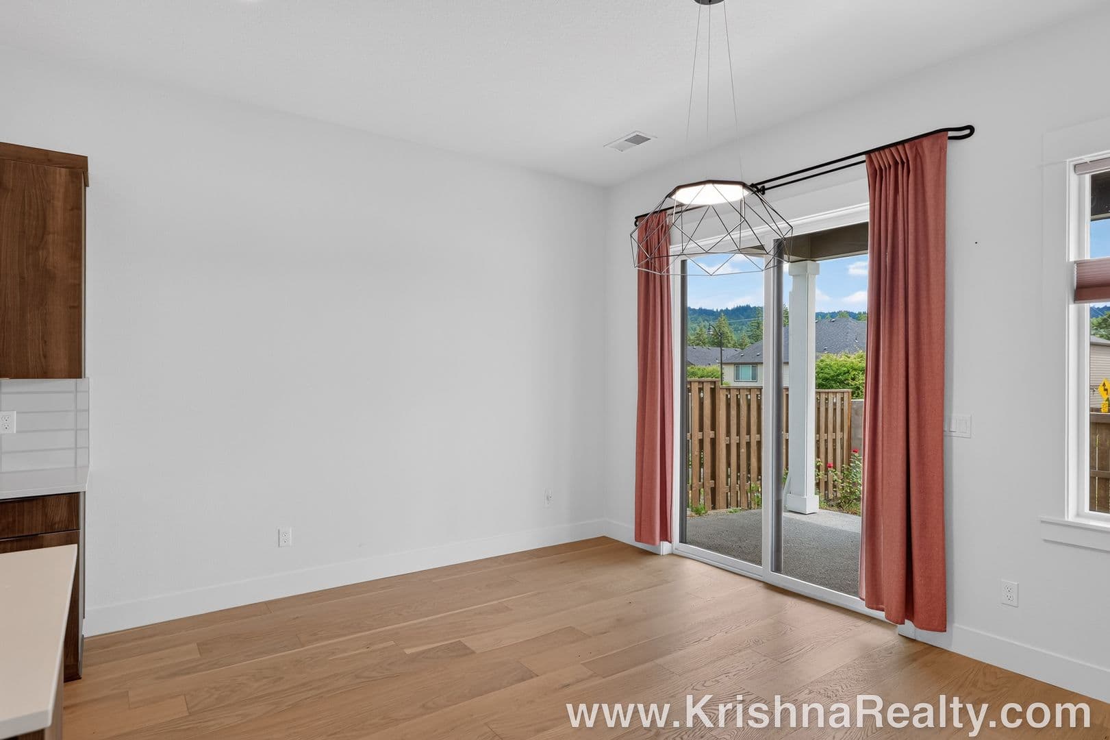 Portland House: 7802 NW 156th Terrace