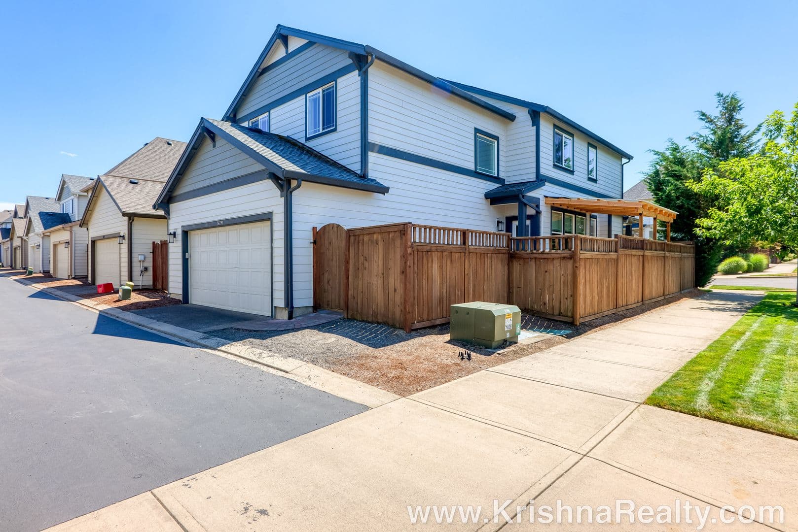 Portland House: 14791 NW Cosmos Street