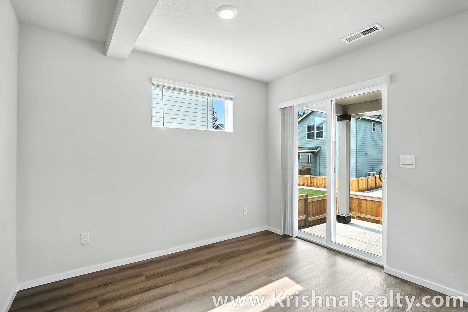 Vancouver House: 5510 NE 66th Pl
