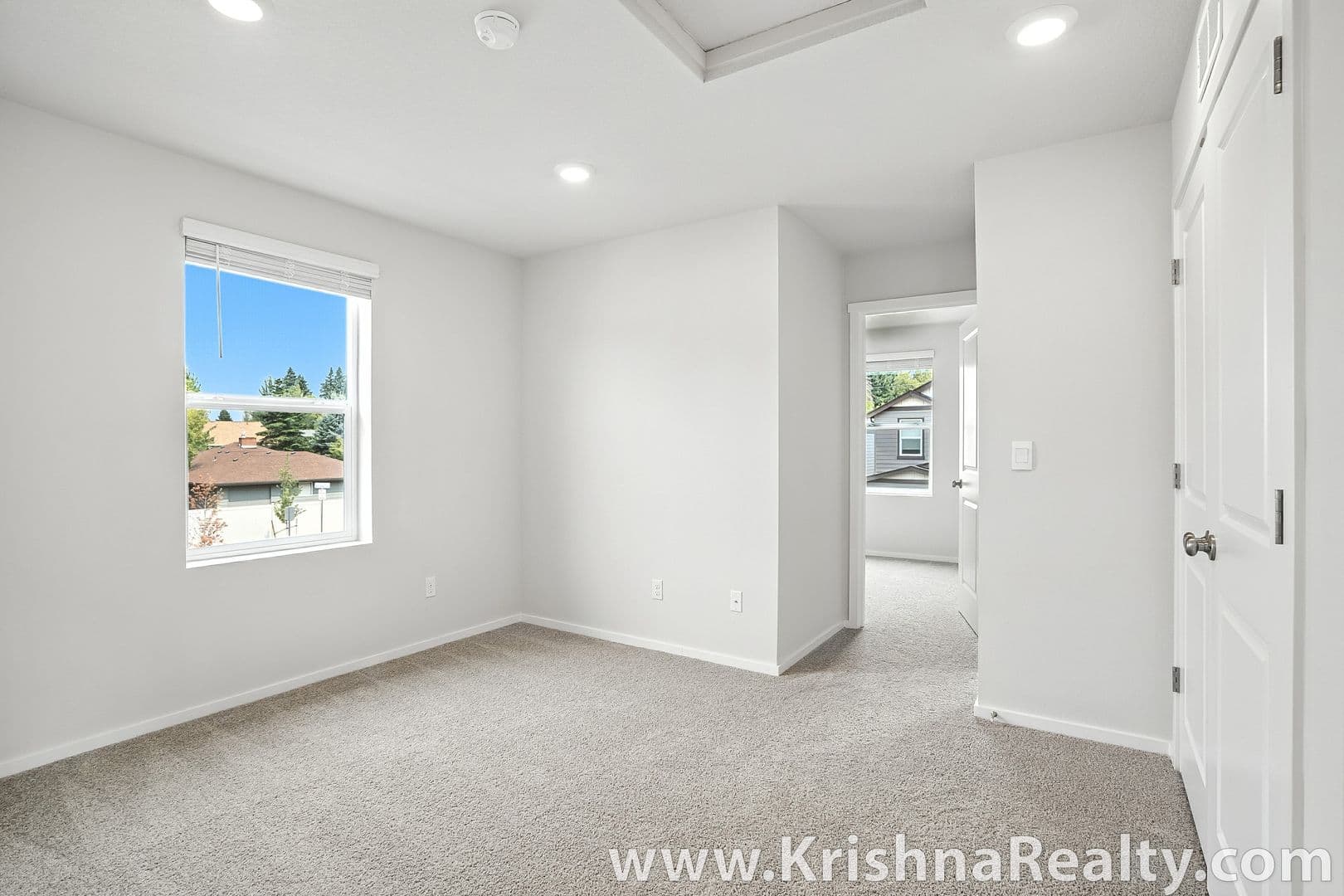 Vancouver House: 5510 NE 66th Pl