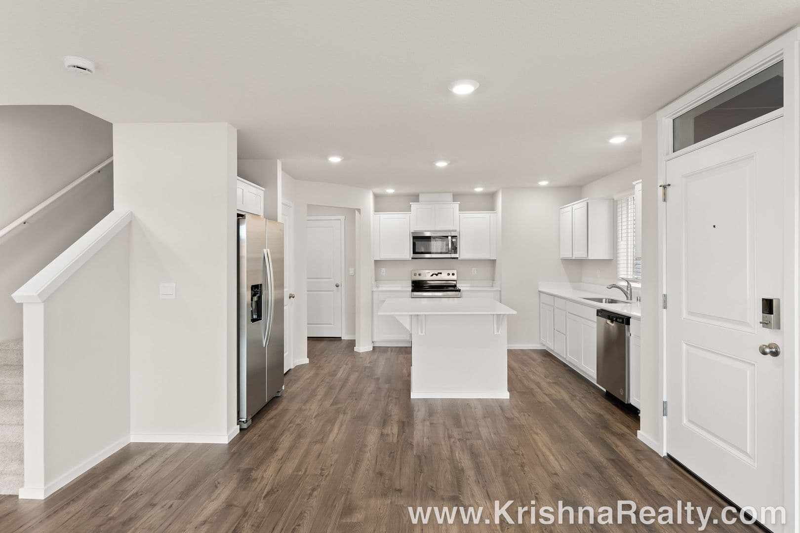 Vancouver House: 10206 NE 79th Ct
