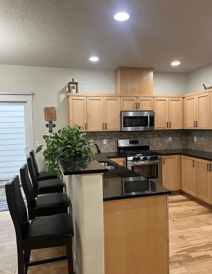 Portland House: 14954 NW Cosmos Street