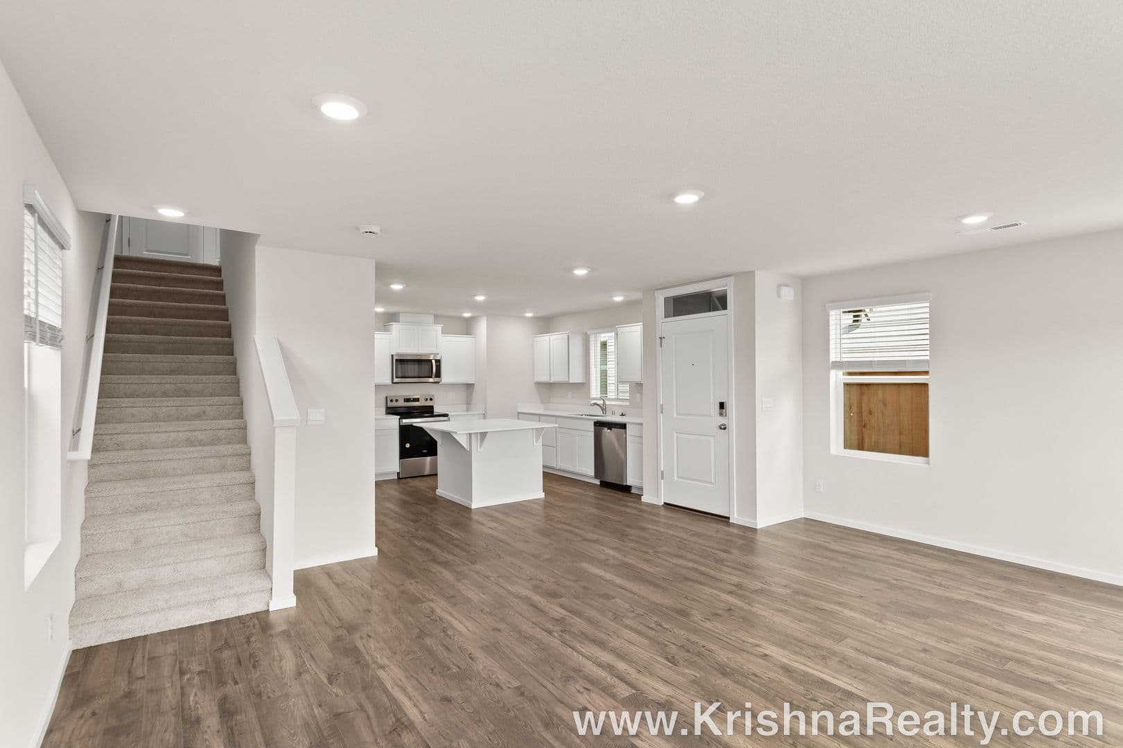 Vancouver House: 10206 NE 79th Ct