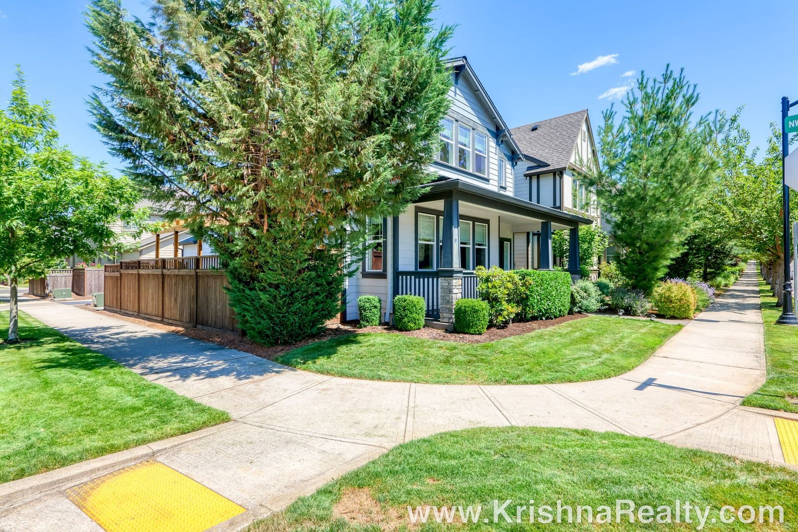 Portland House: 14791 NW Cosmos Street