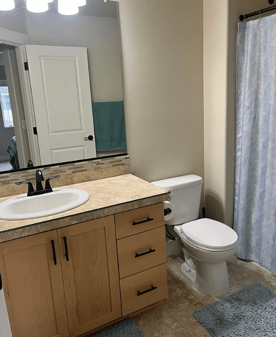 Portland House: 14954 NW Cosmos Street