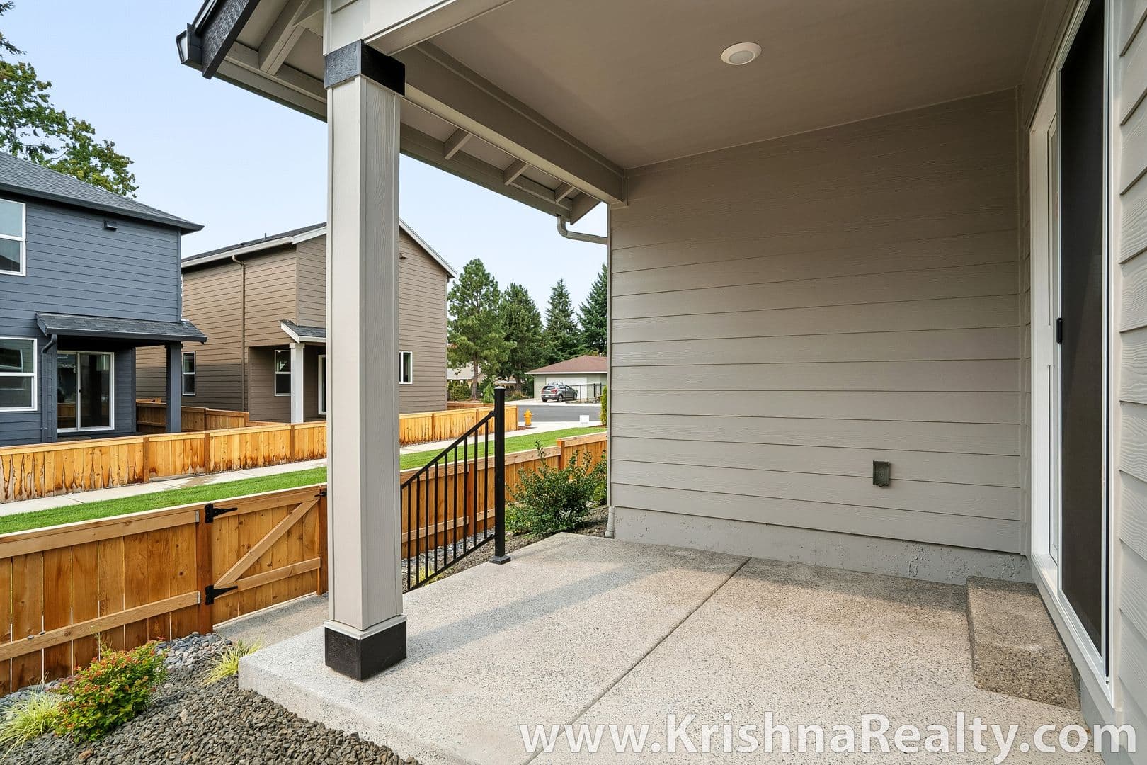 Vancouver House: 5510 NE 66th Pl