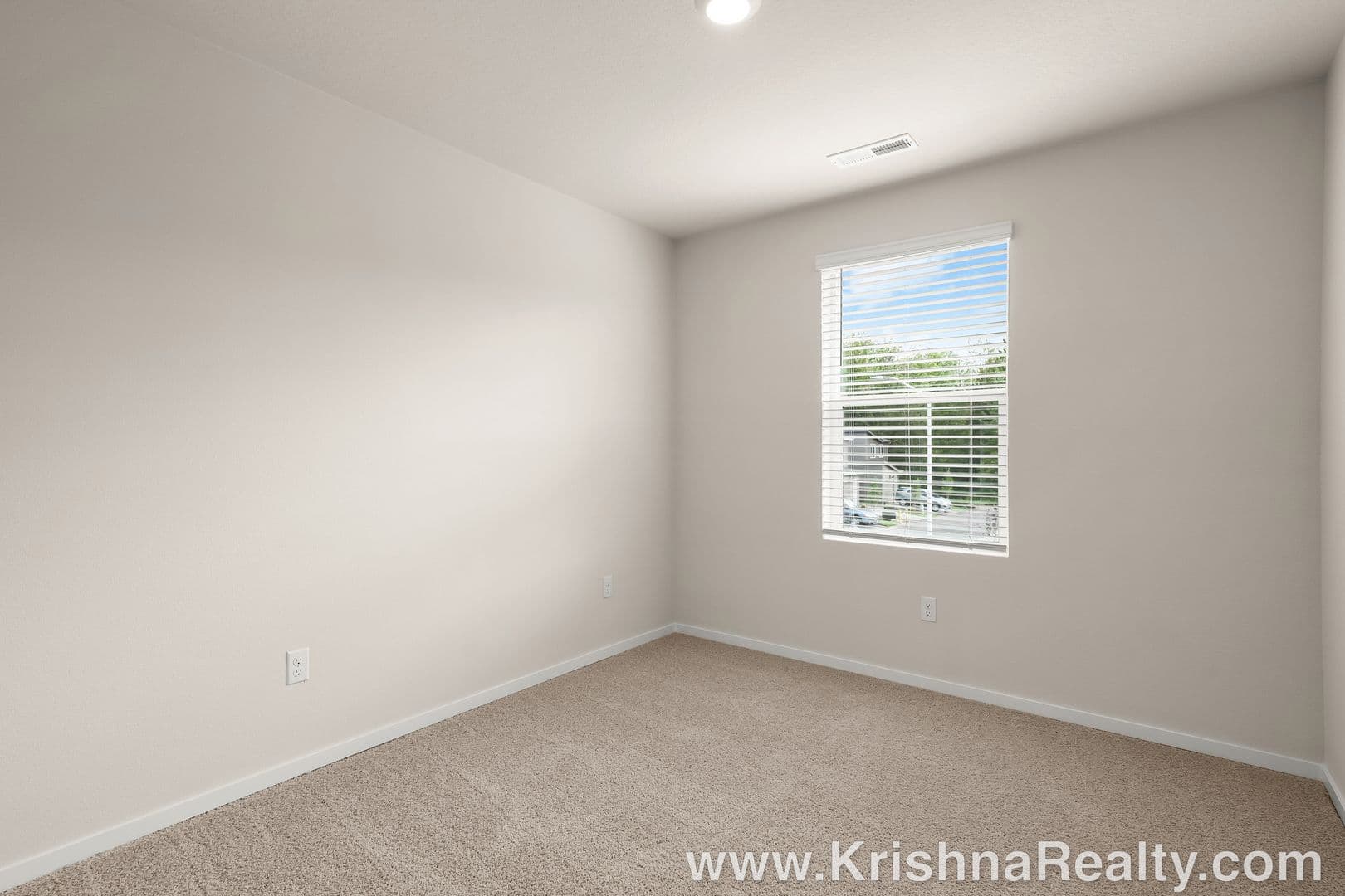 Vancouver House: 10226 NE 79th Ct