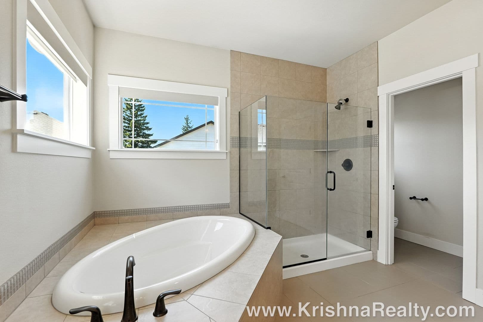 Sherwood House: 13745 SW 174th Ave Sherwood OR 97140