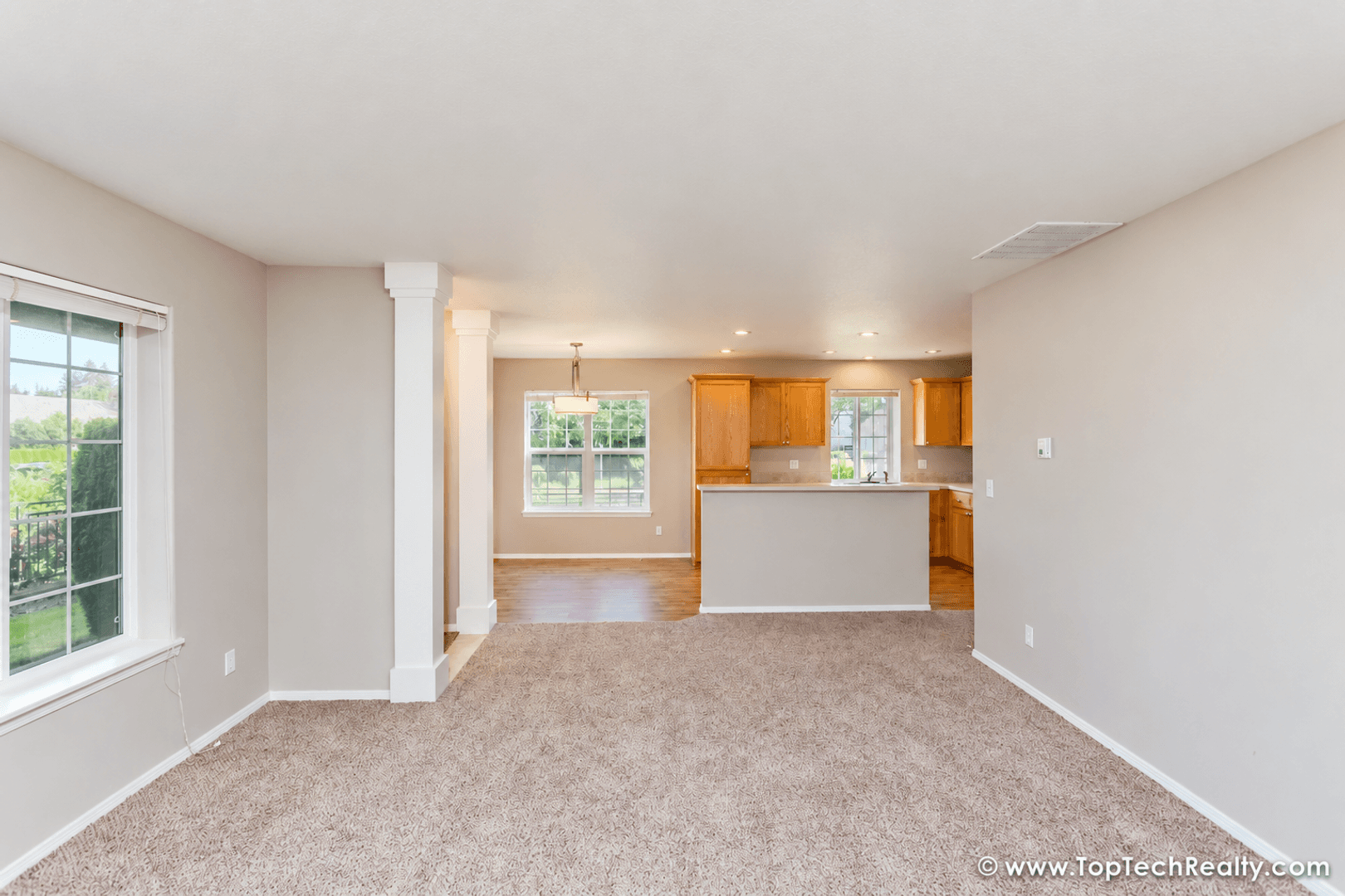 Hillsboro House: 502 NE 64th Court