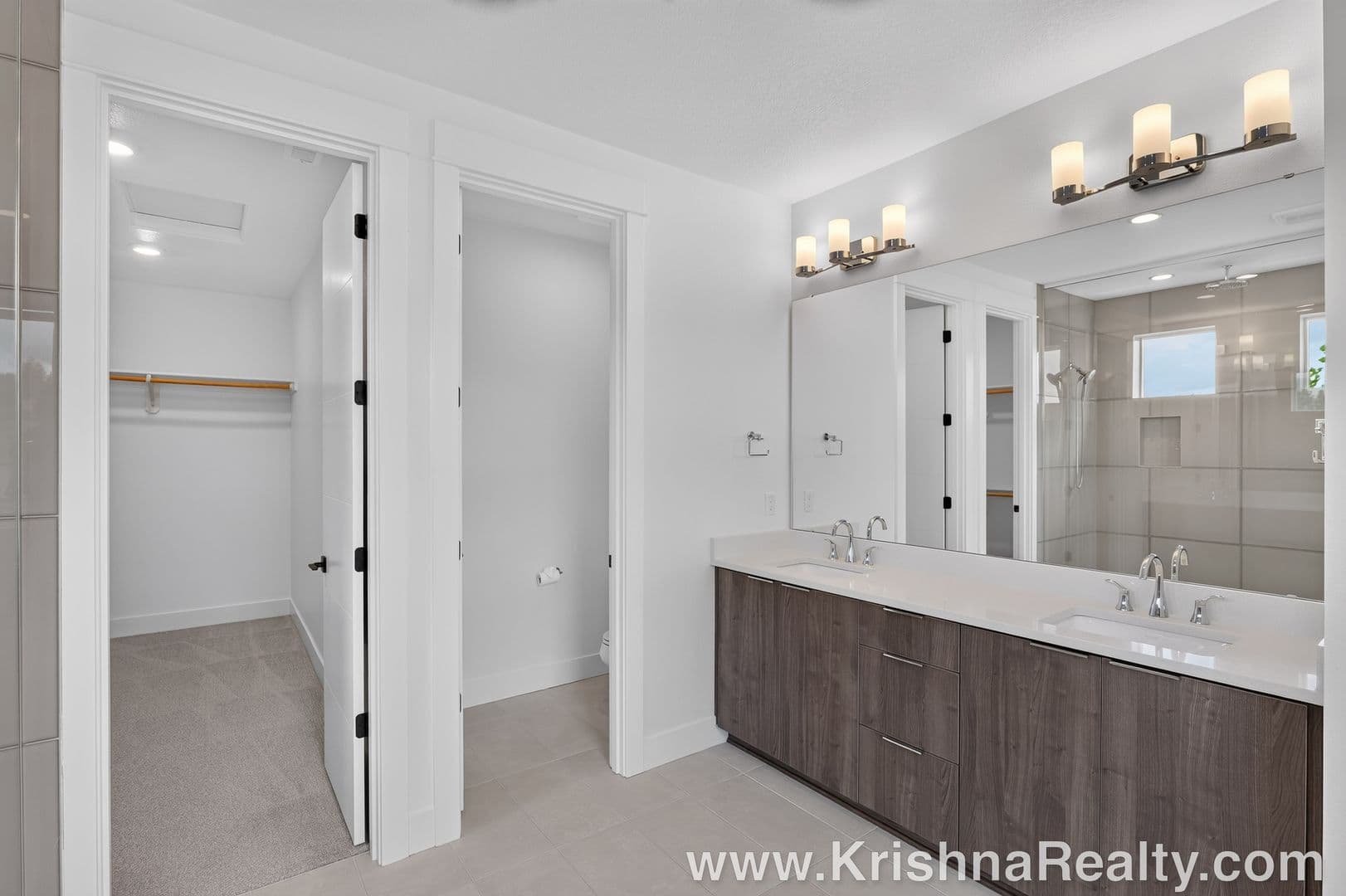 Portland House: 7802 NW 156th Terrace
