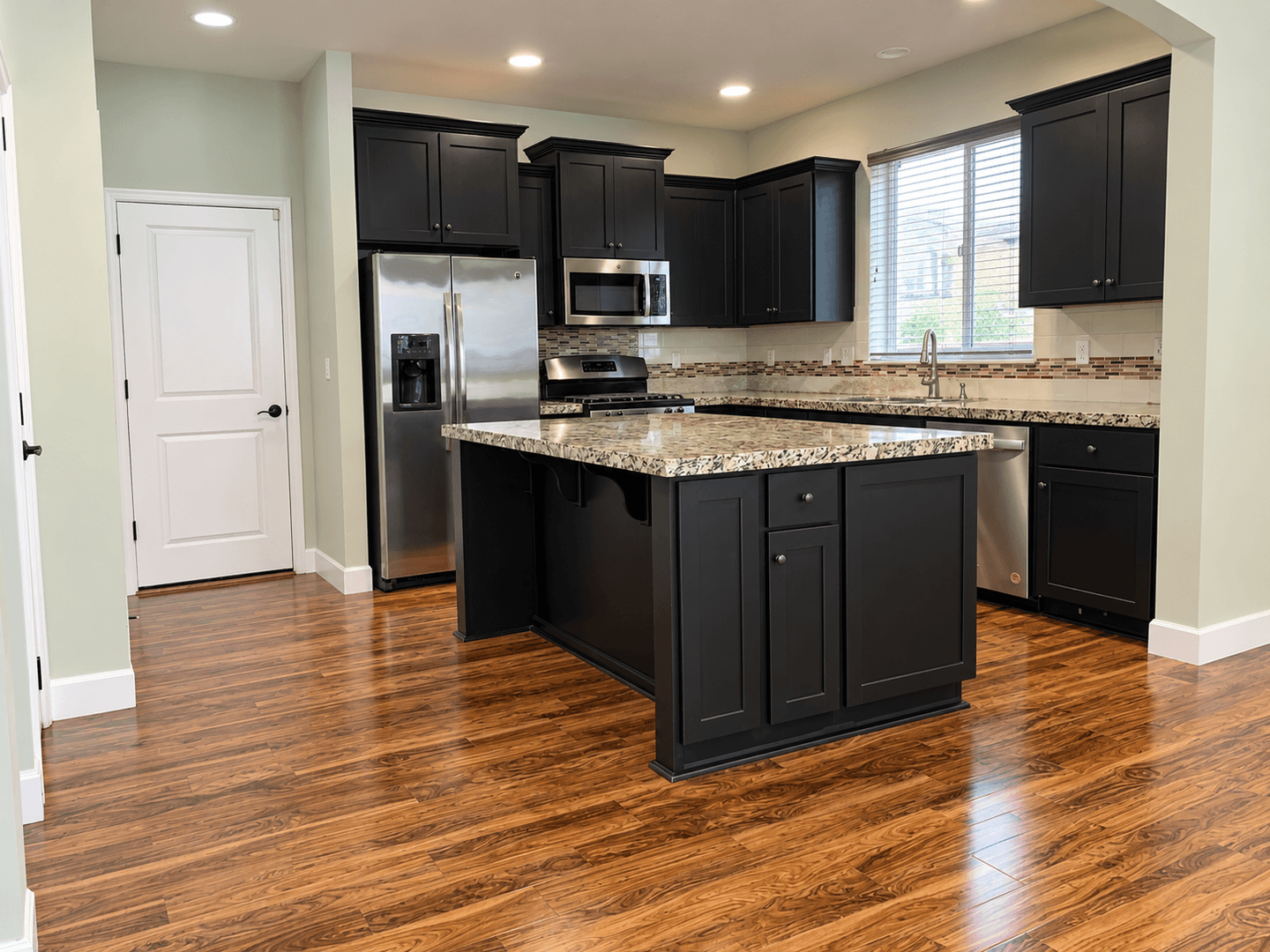 Portland House: 15972 NW Brugger Road
