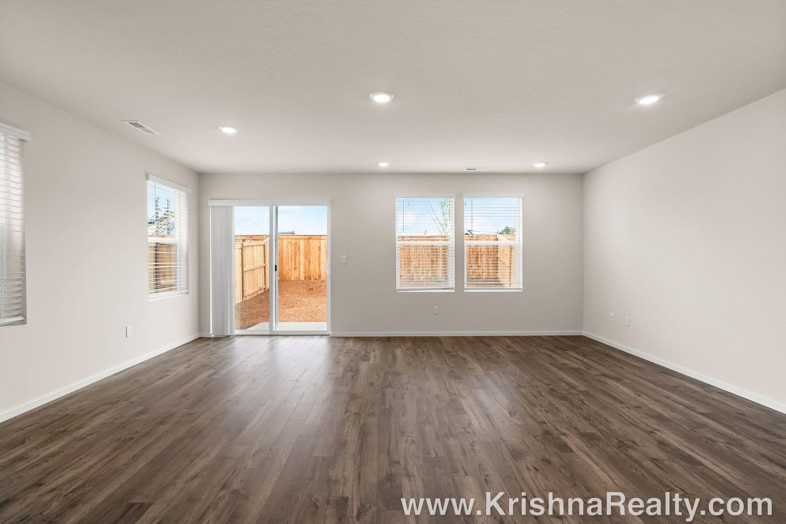 Vancouver House: 10226 NE 79th Ct