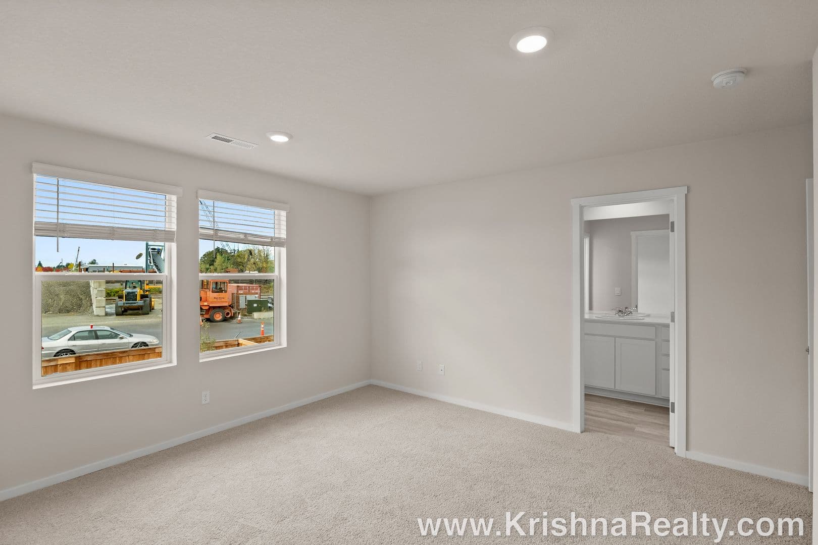Vancouver House: 10206 NE 79th Ct