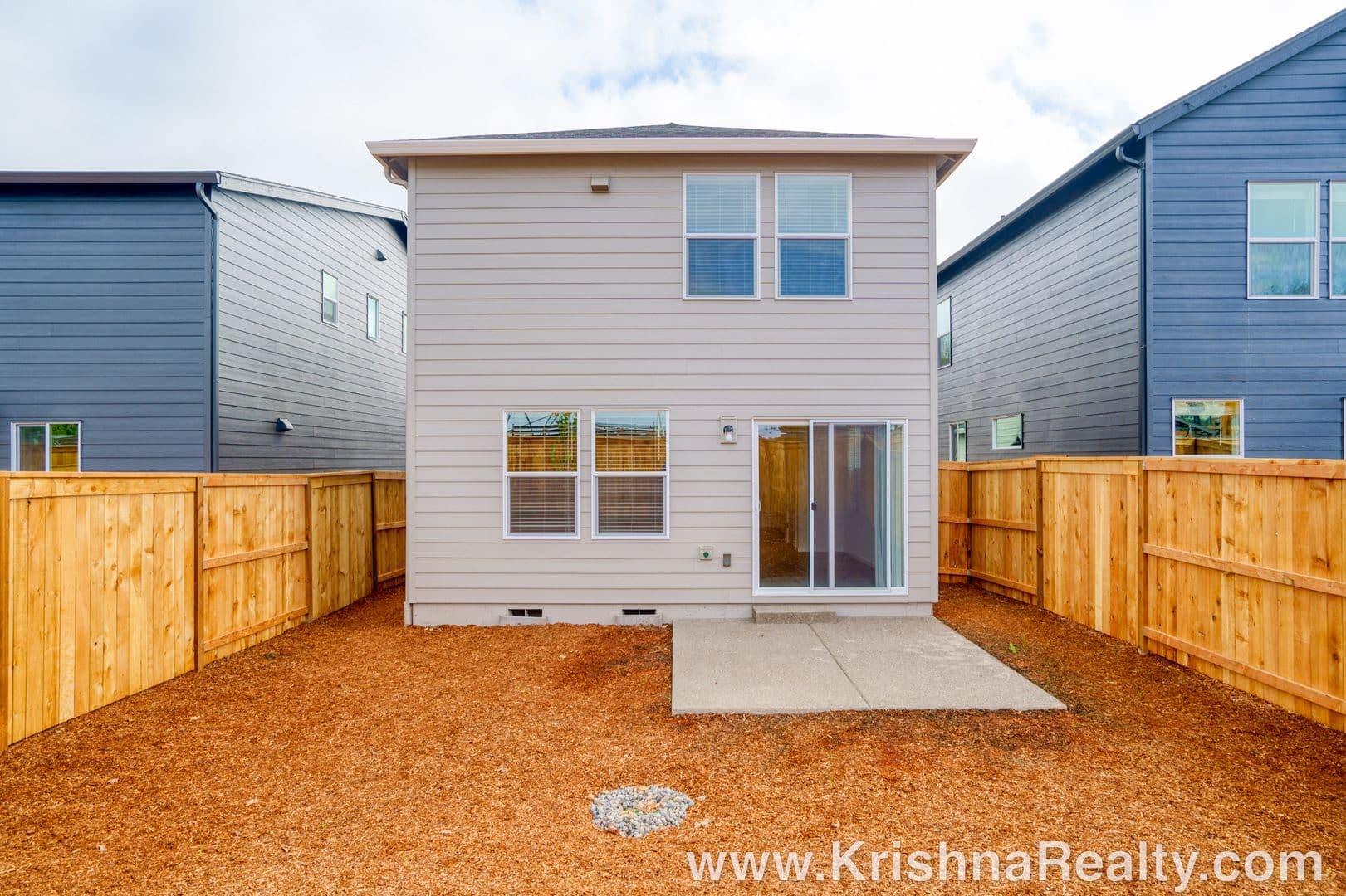 Vancouver House: 10226 NE 79th Ct
