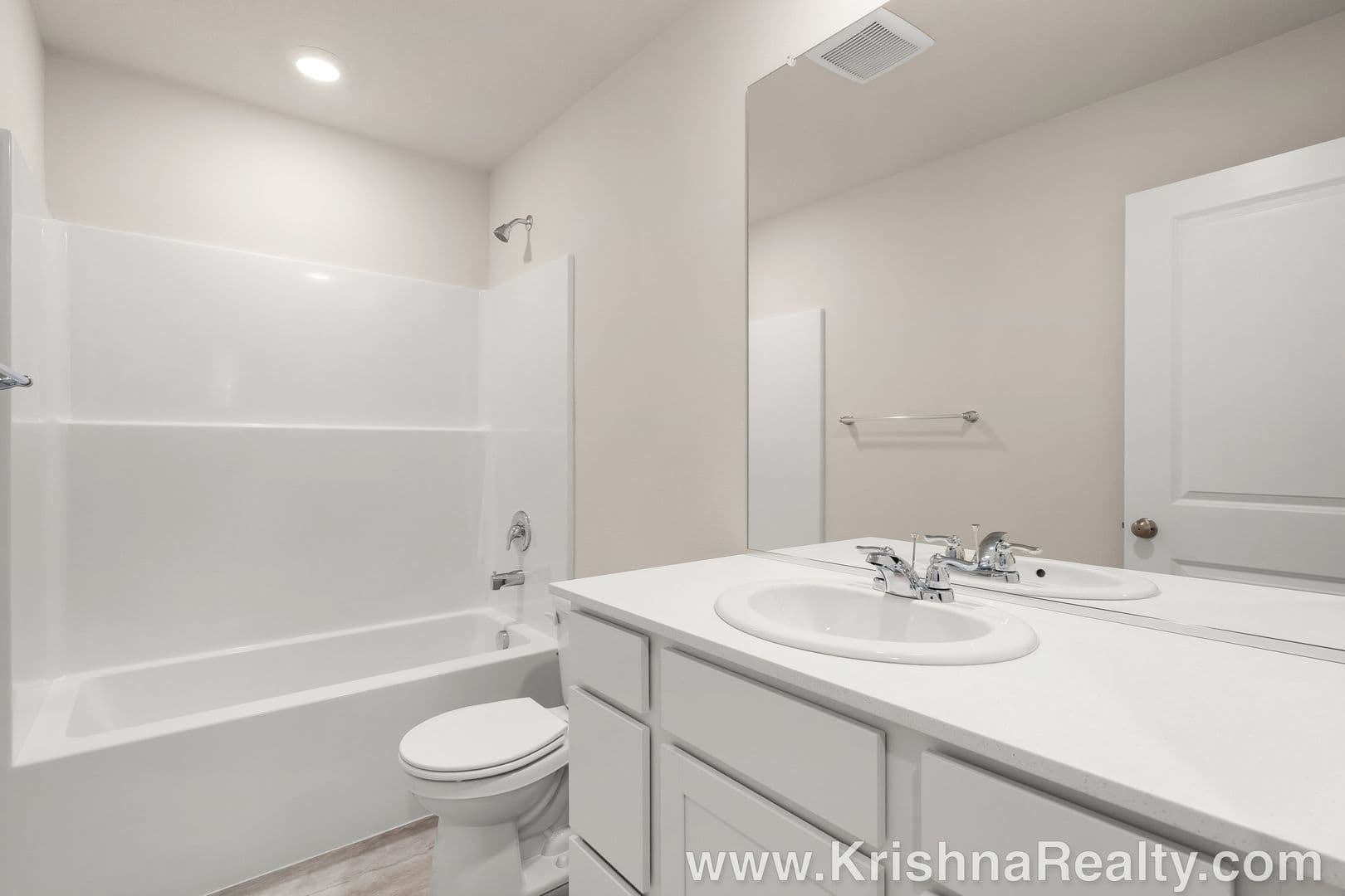 Vancouver House: 10226 NE 79th Ct