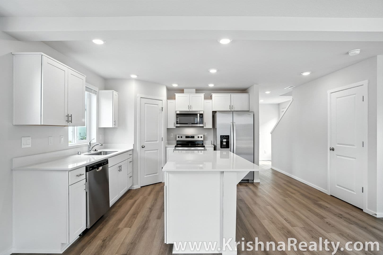 Vancouver House: 5510 NE 66th Pl