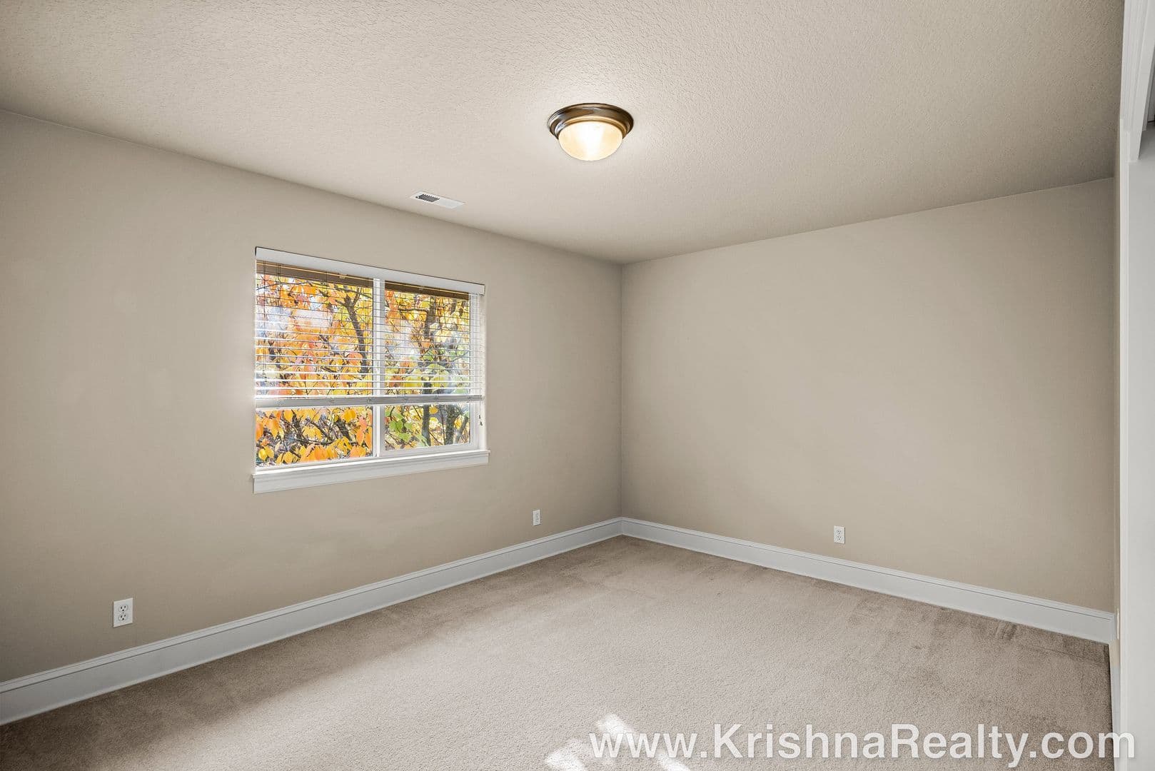 Portland House: 12834 NW Alsace Lane