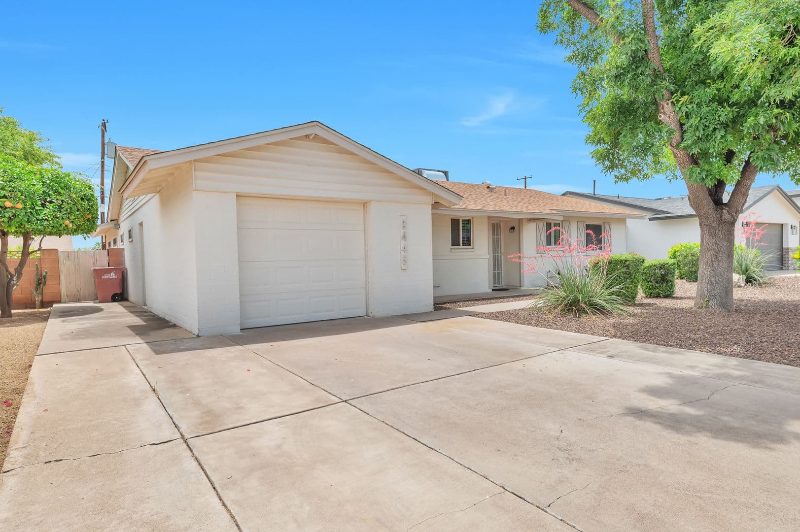 Scottsdale House: 8445 E Dianna