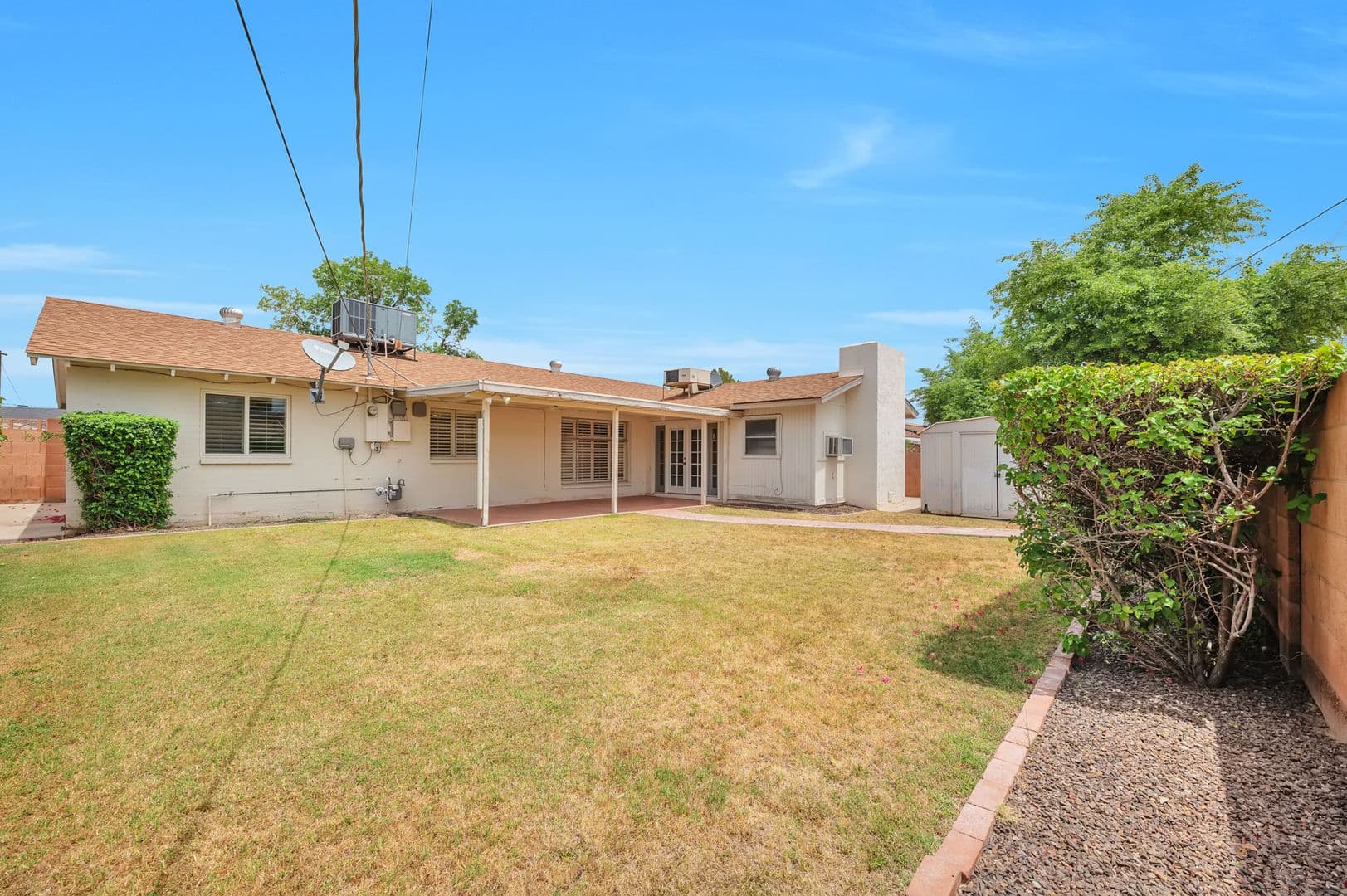 Scottsdale House: 8445 E Dianna