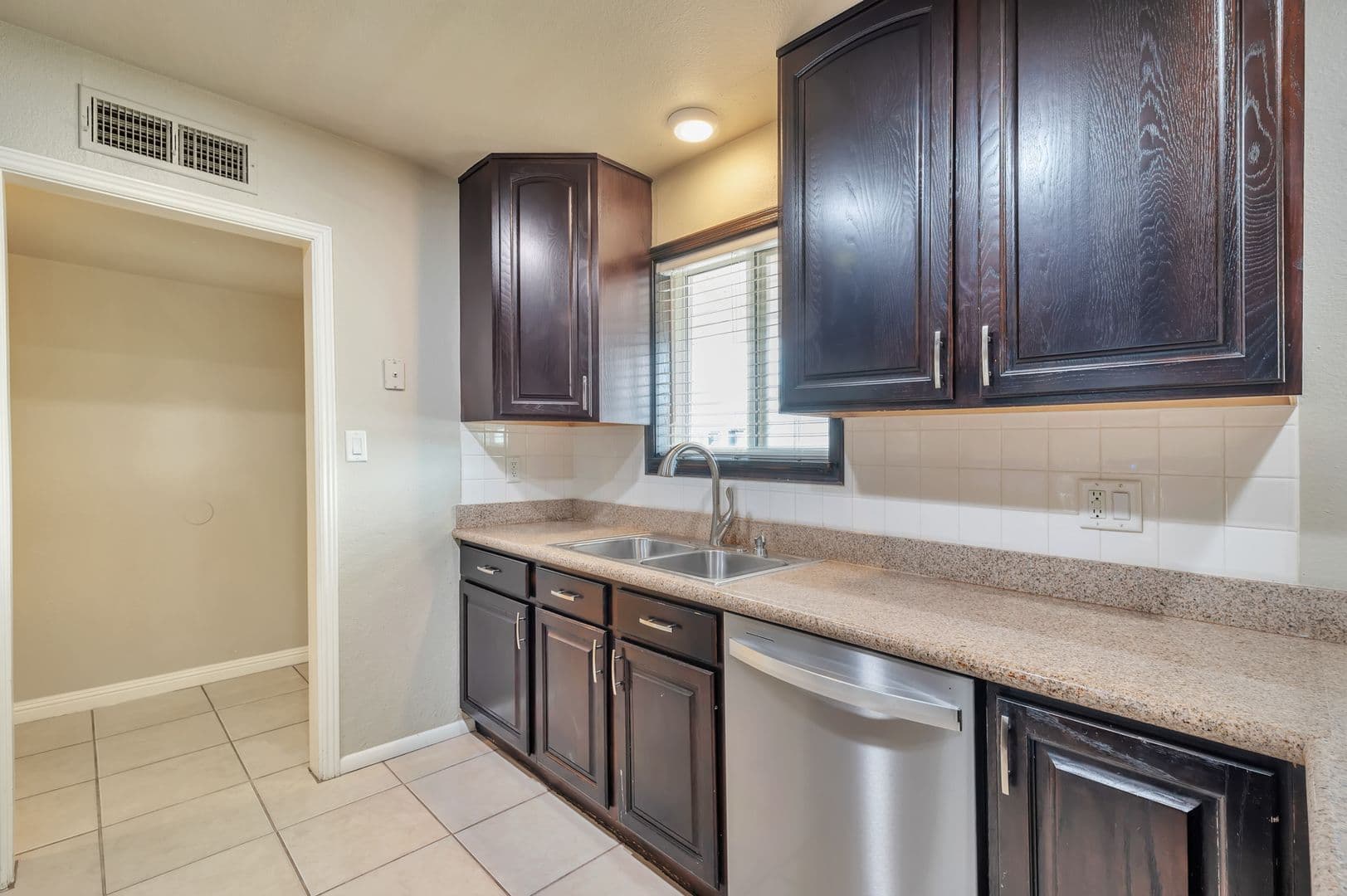 Scottsdale House: 8445 E Dianna