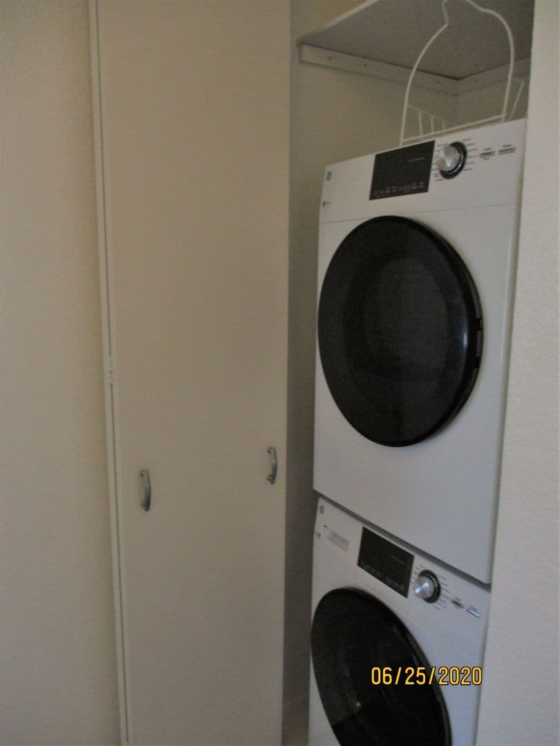 San Diego Apartment: 10858 Aderman Ave #158