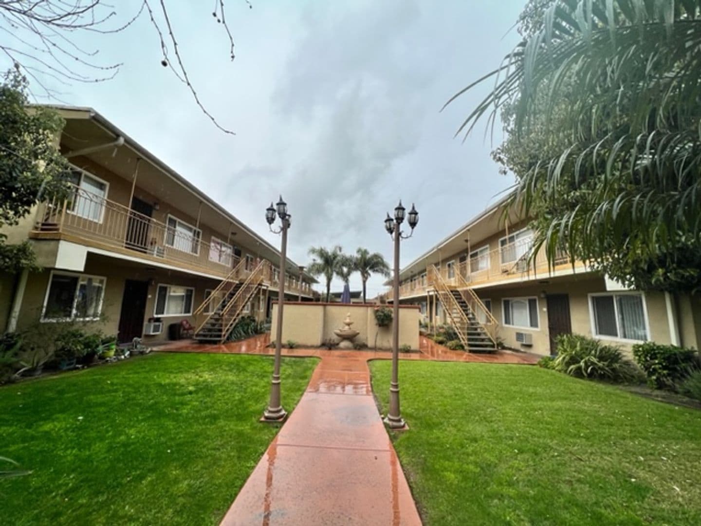 Santa Ana Apartment: 224 S. Lyon St