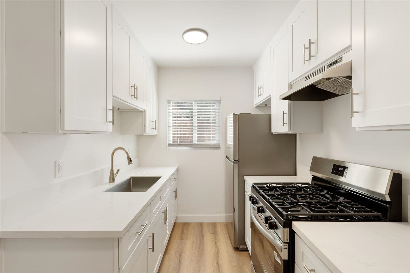 Lawndale Apartment: 4555 W. 173rd St