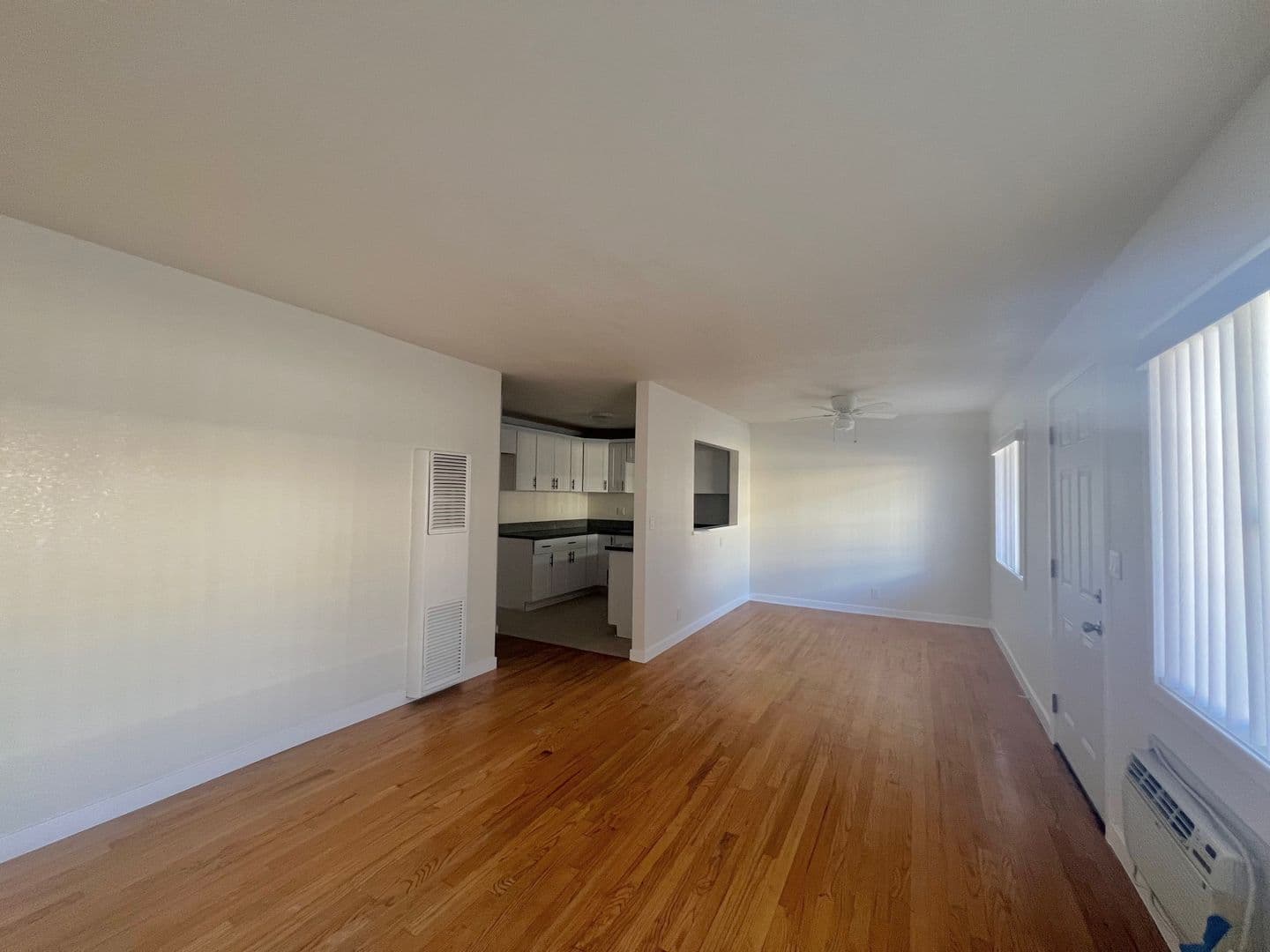 Santa Ana Apartment: 224 S. Lyon St