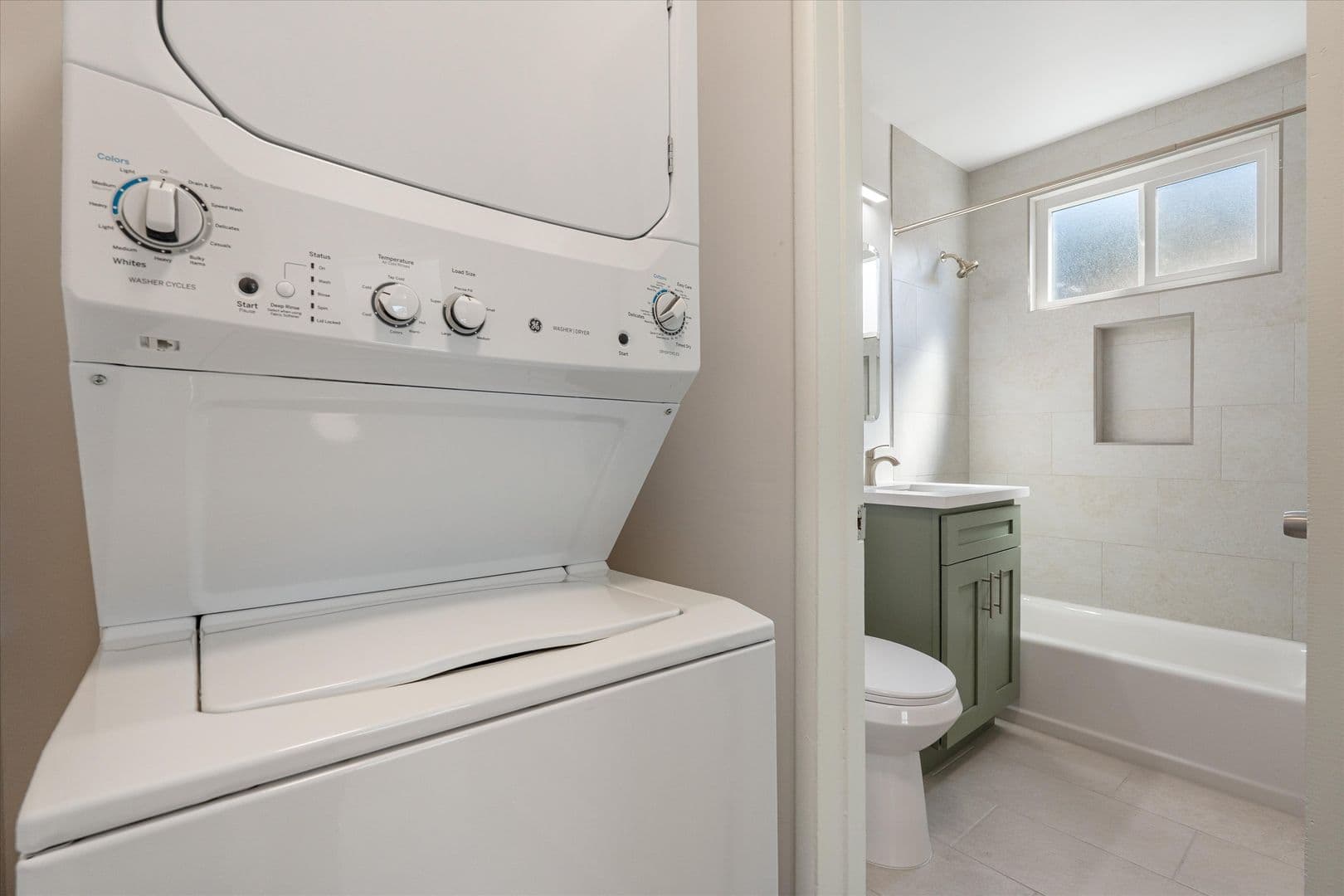 Lawndale Apartment: 4555 W. 173rd St