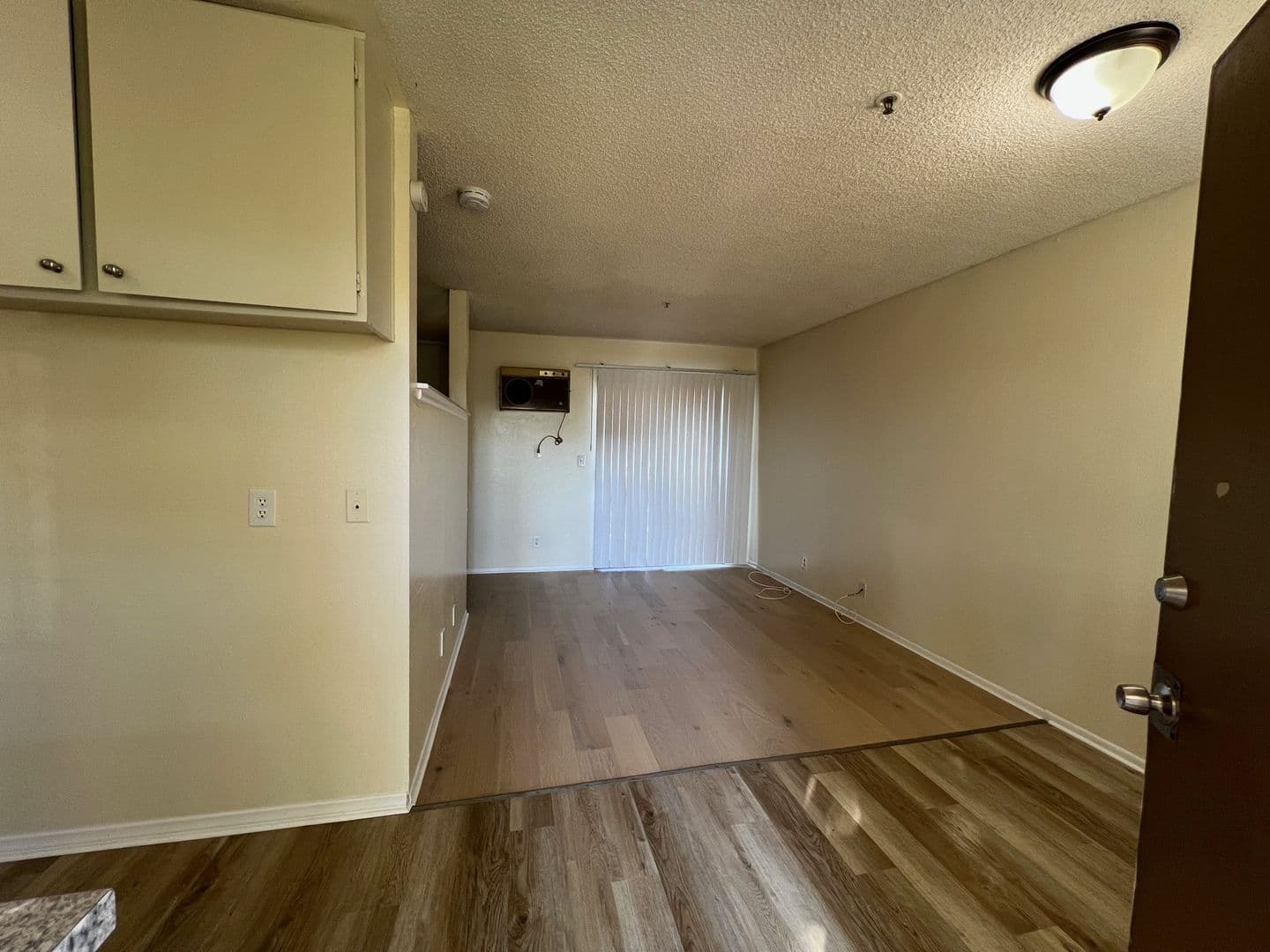 Santa Ana Apartment: 1202 N Van Ness