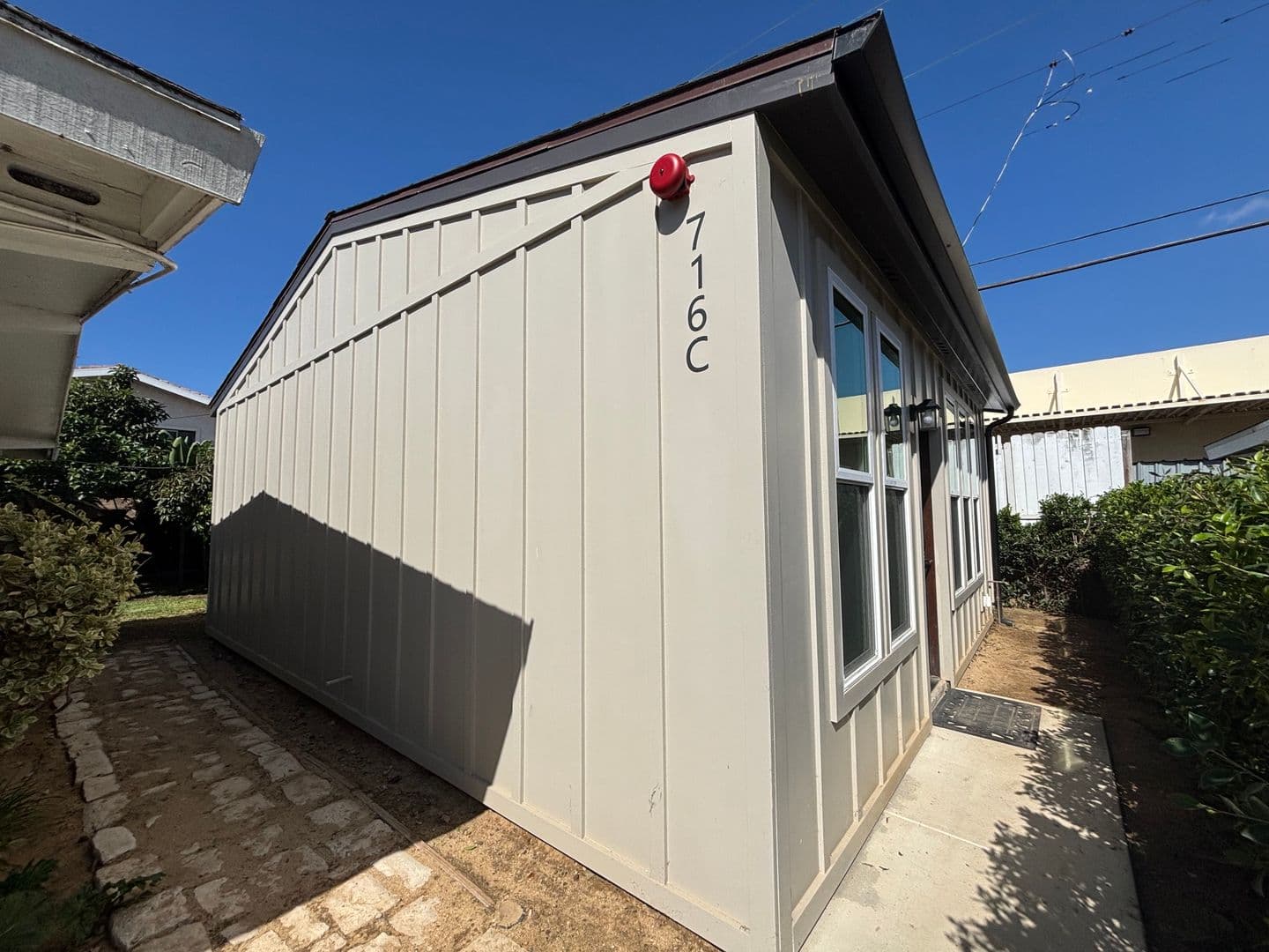 Costa Mesa Apartment: 716 Center St