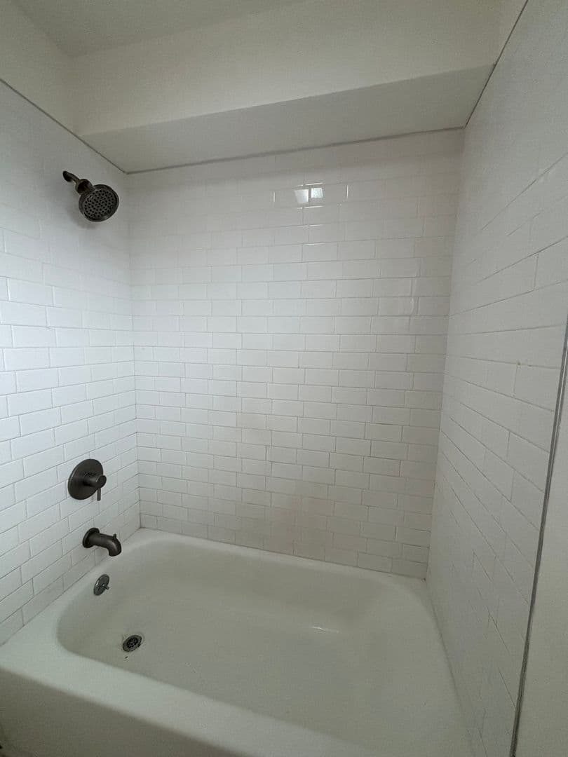 Huntington Park Apartment: 6815 Seville Ave