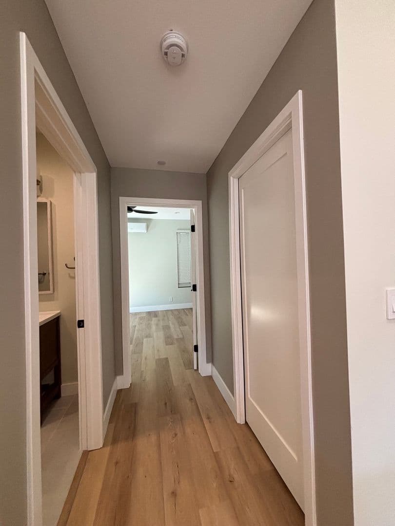 Costa Mesa Apartment: 716 Center St