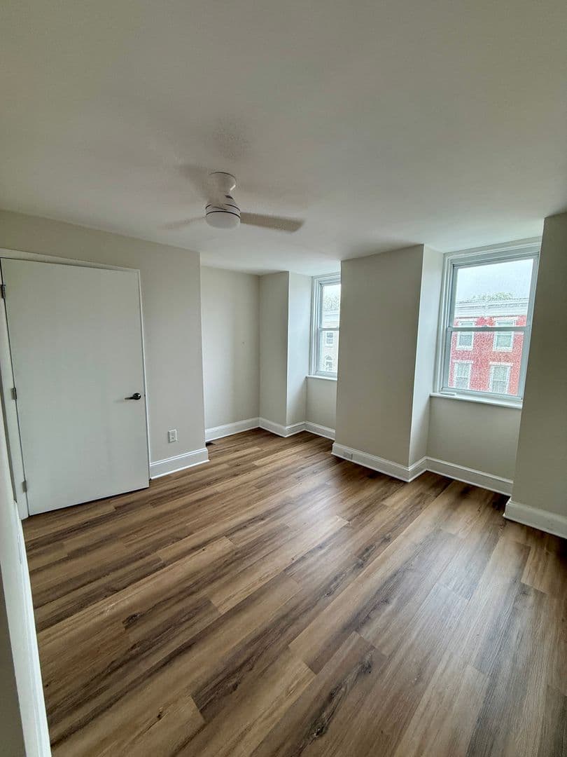 Baltimore Townhome: 309 E 23rd St