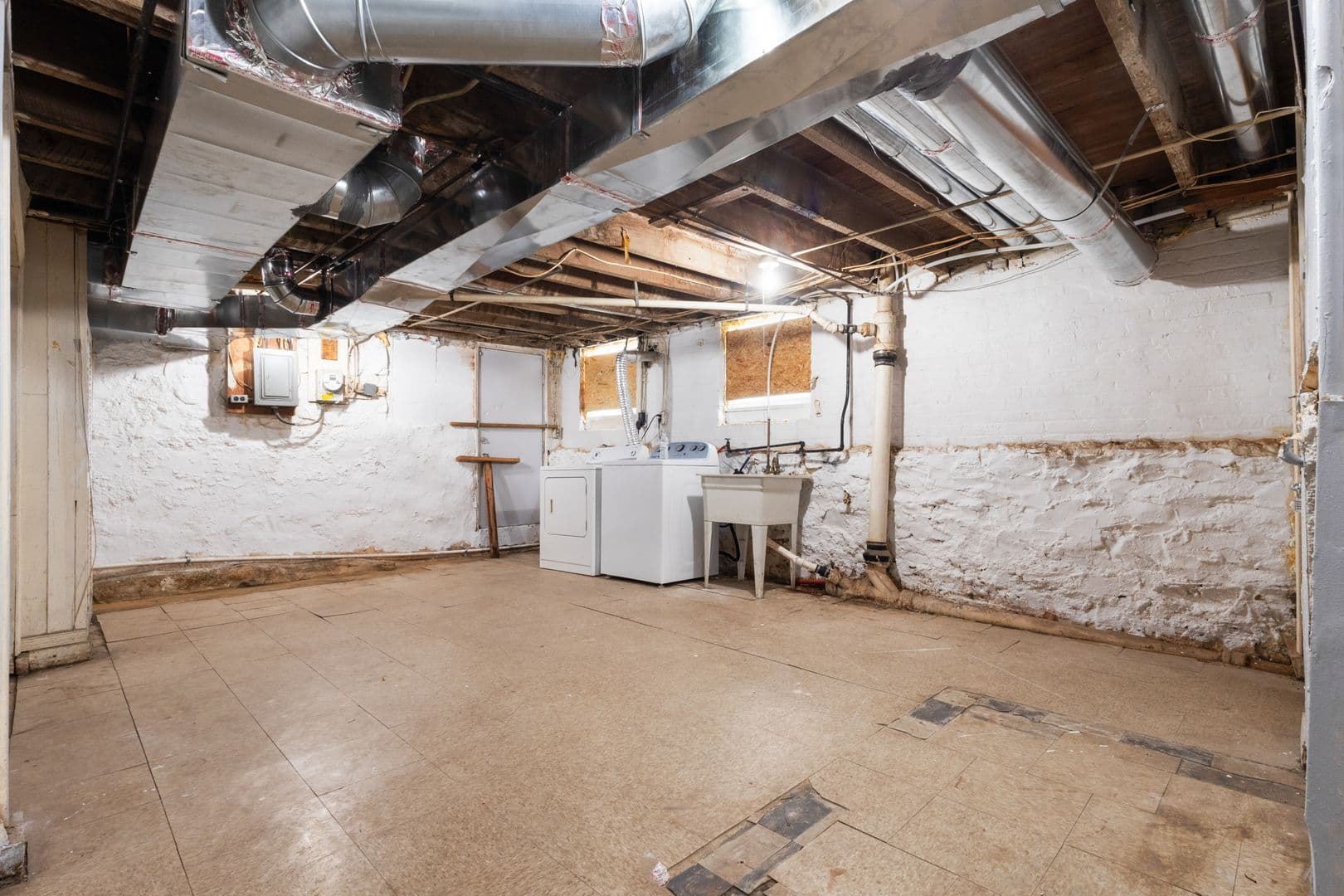 Baltimore Townhome: 3201 Elmley Ave